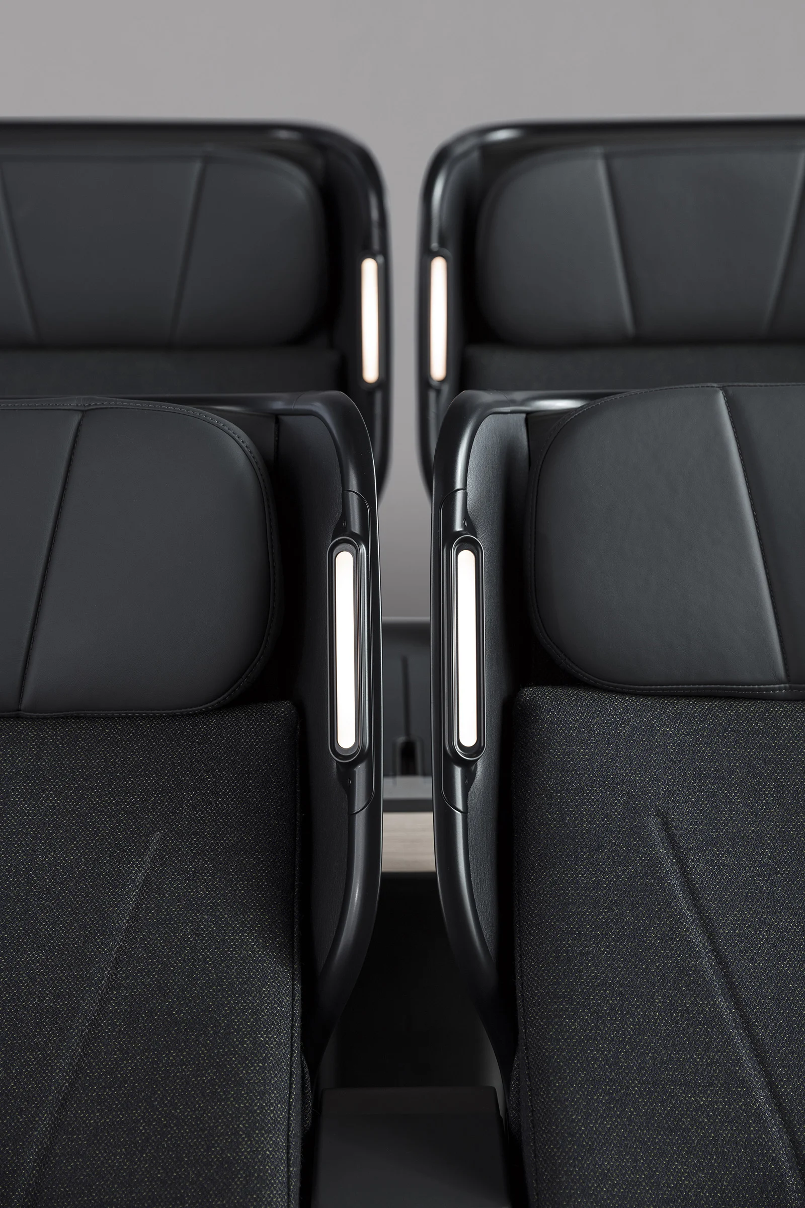 Caon_QF Seats_0A8A7701_DE SMALL.jpg