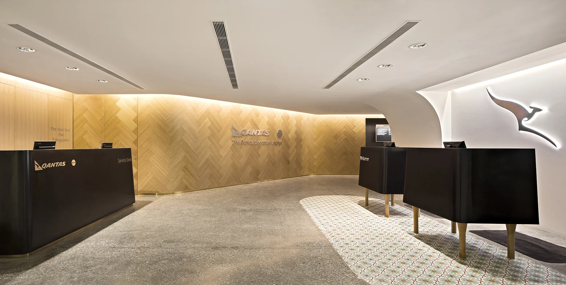 Q-Lounge-SIN-06.jpg