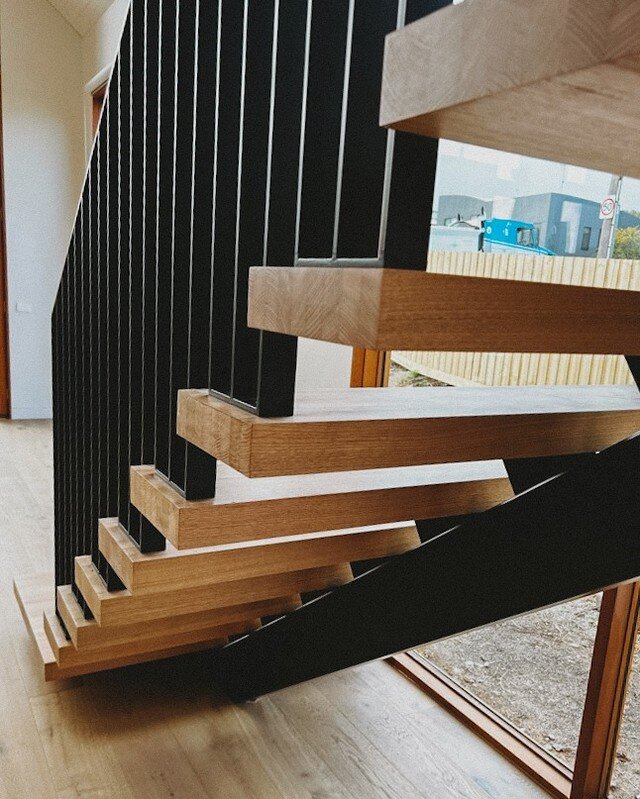We champion our suppliers and brand partners. This feature staircase by @staircaseconstructions  and windows by @diamondwindowsptyltd  are at home in our recent #OceanGrove project. 

See more of our suppliers at https://www.lifespacesgroup.com.au/su