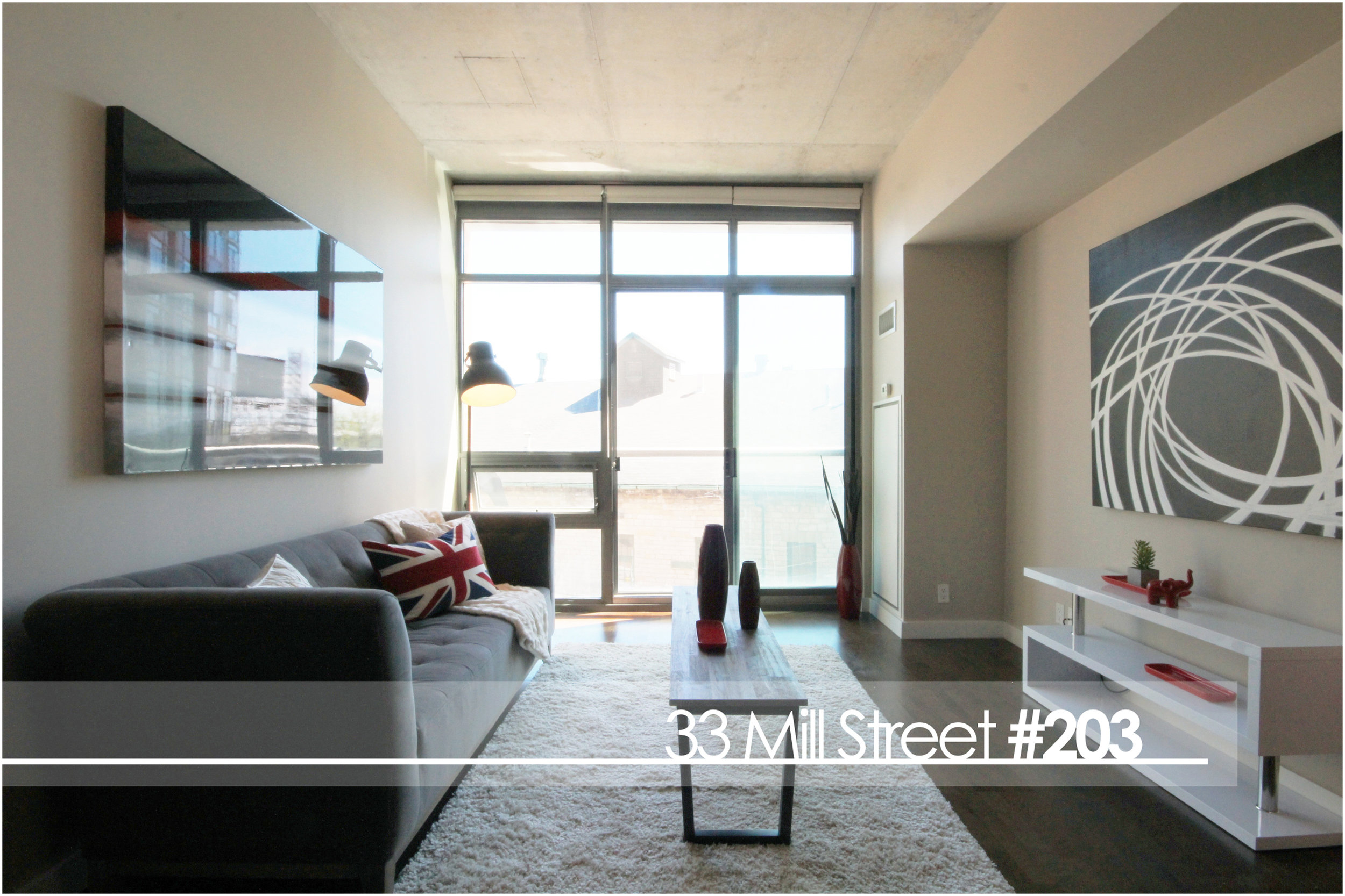 02 Living Room.jpg