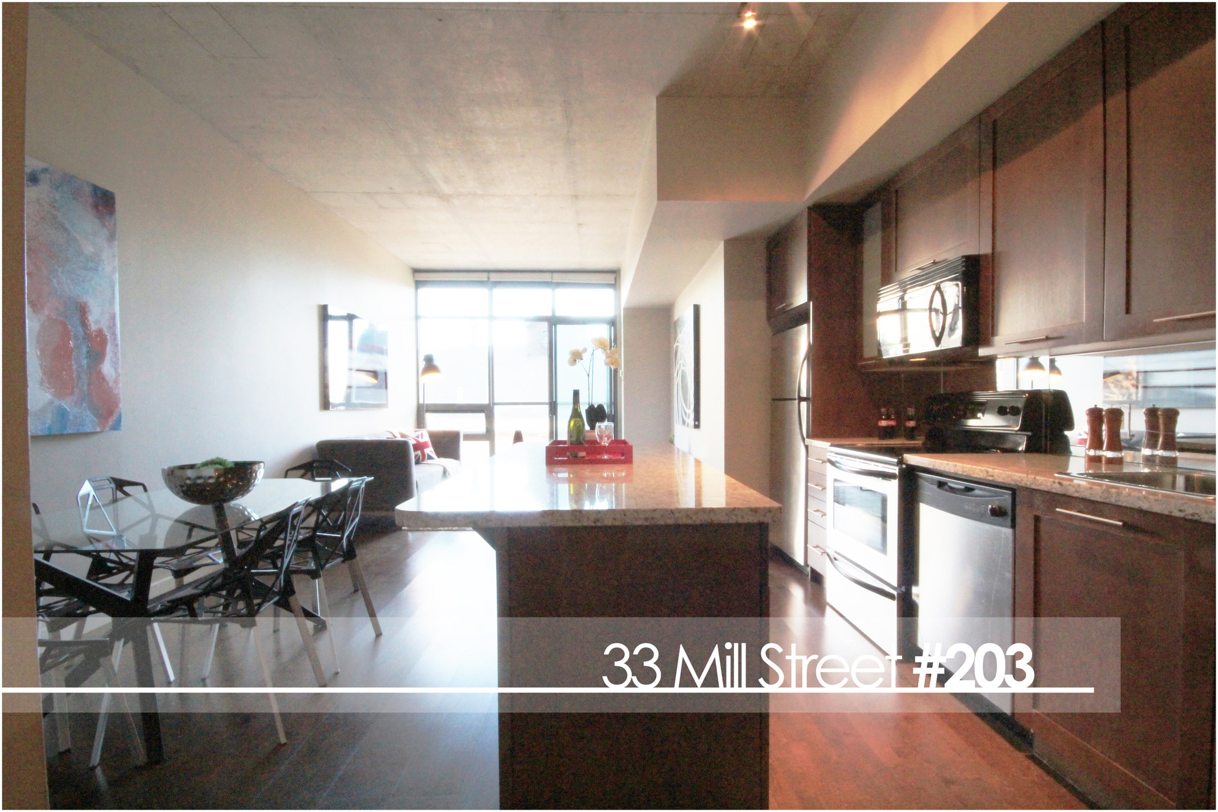 05 Kitchen Island.jpg