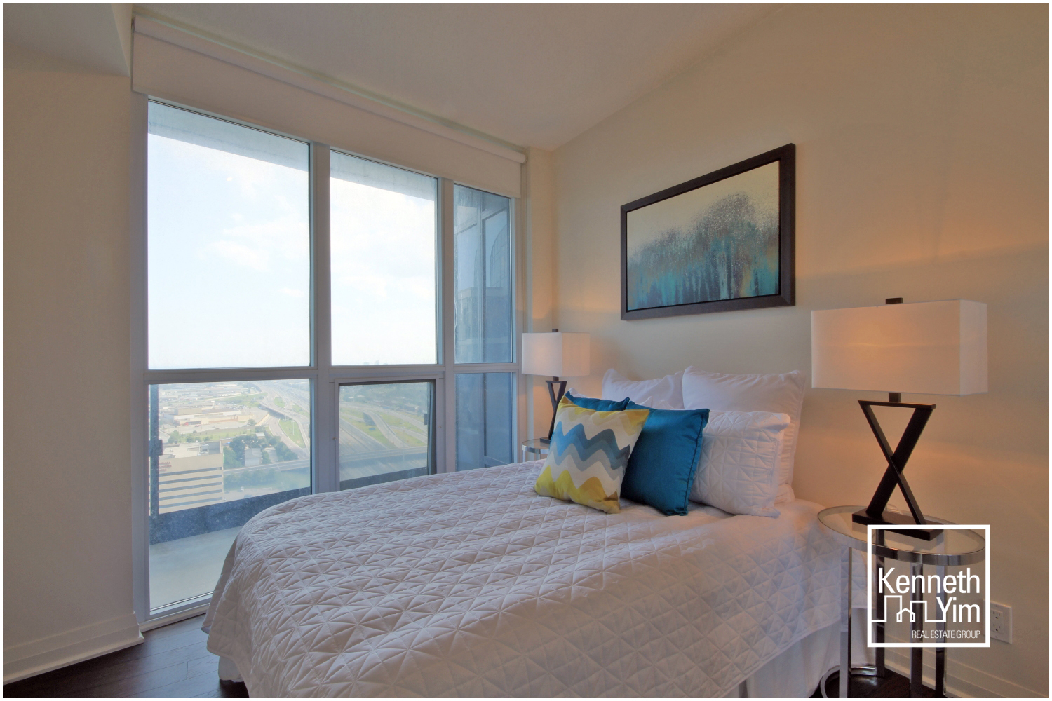 10 Second Bedroom.jpg