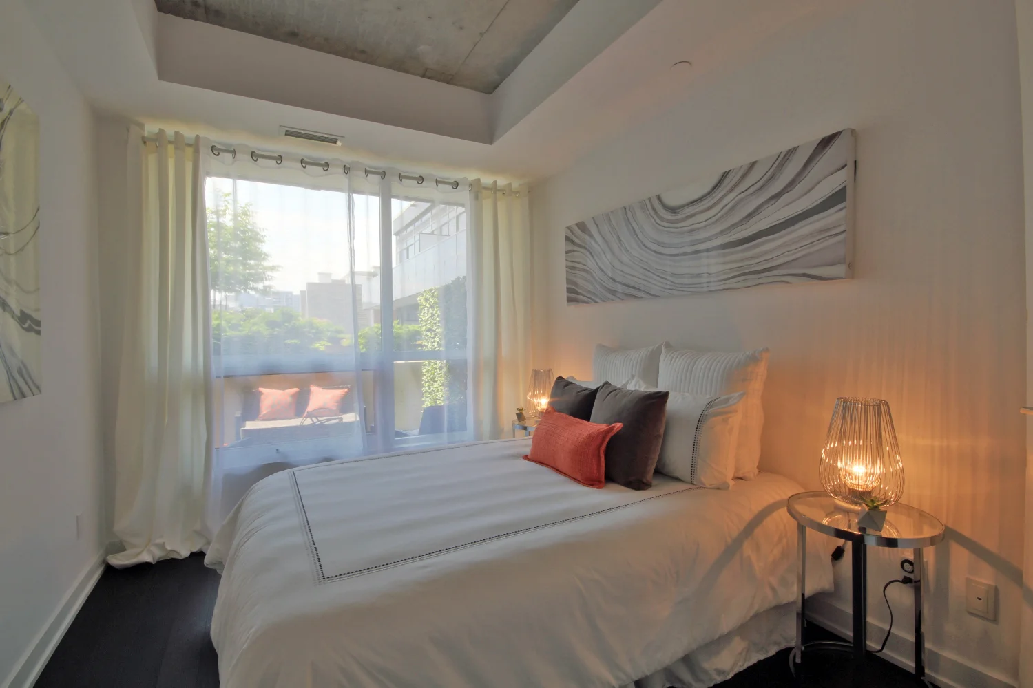 08 - Bedroom 2.jpg