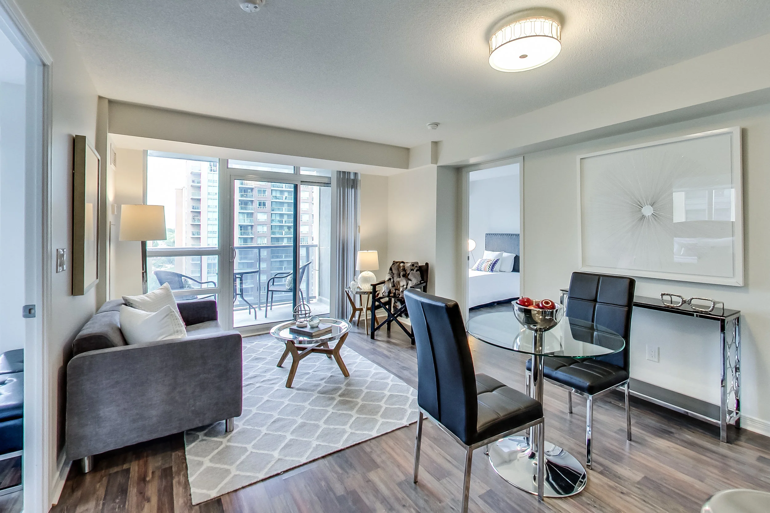 Spacious 2 bedroom and 2 bathroom corner unit at Palais at Port Royal Place! This Unit features an Open balcony with great view overlooking courtyard. Extras include stainless steel appliances (fridge, stove, dishwasher, microwave range hood), washer, dryer, existing light fixtures, existing window coverings, parking and locker