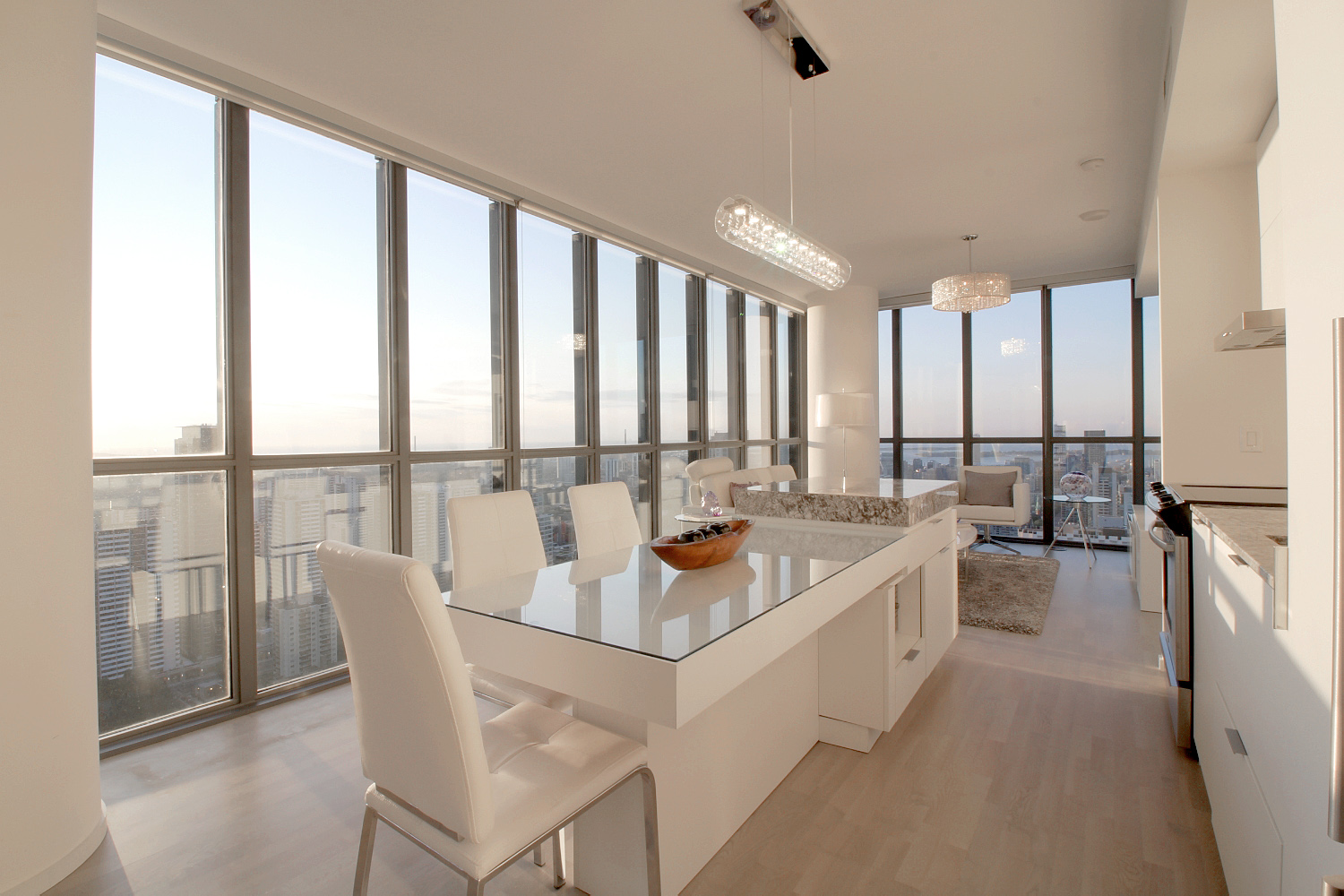 01. Kitchen and Dining.jpg