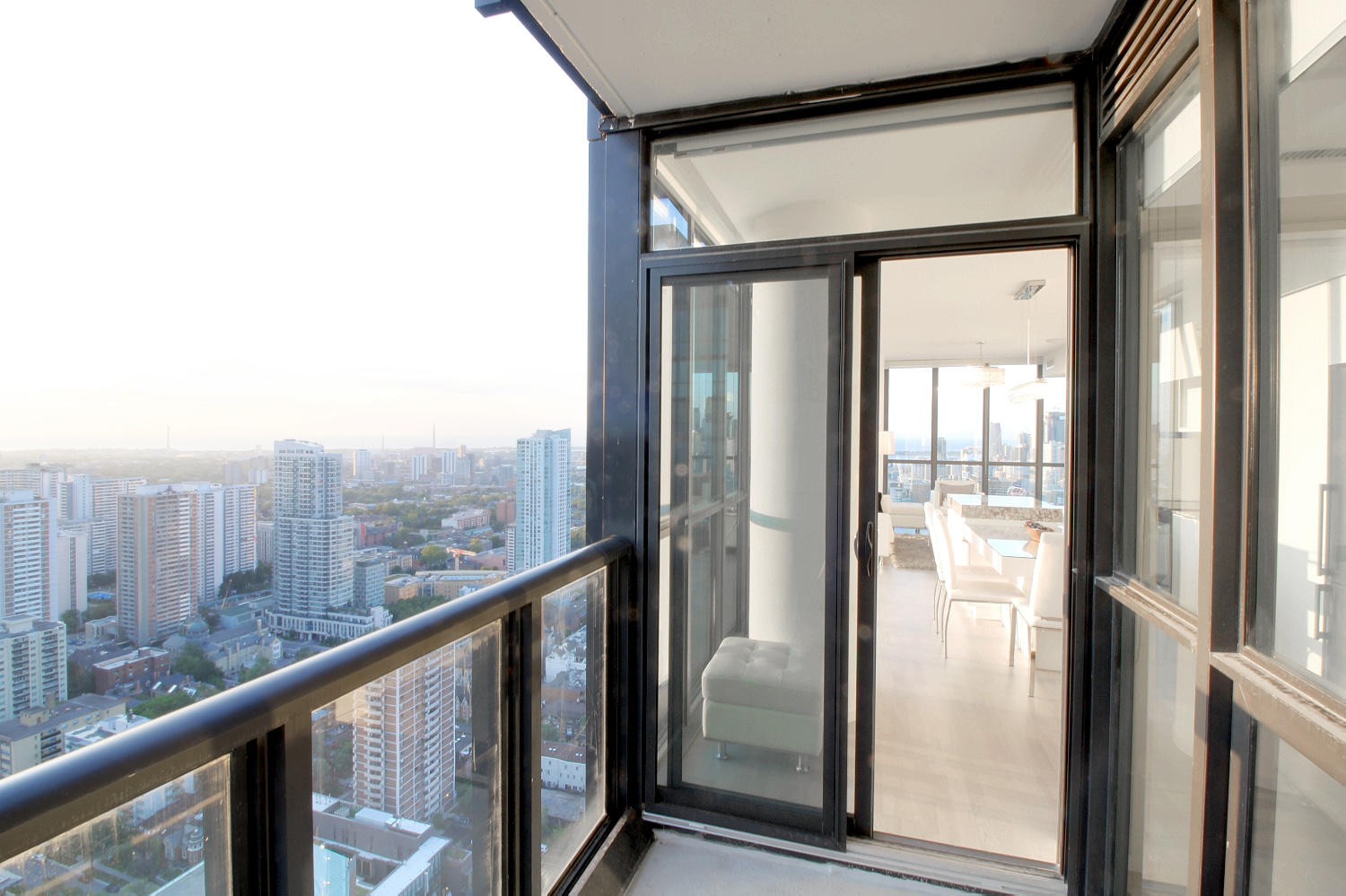 12. Balcony.jpg