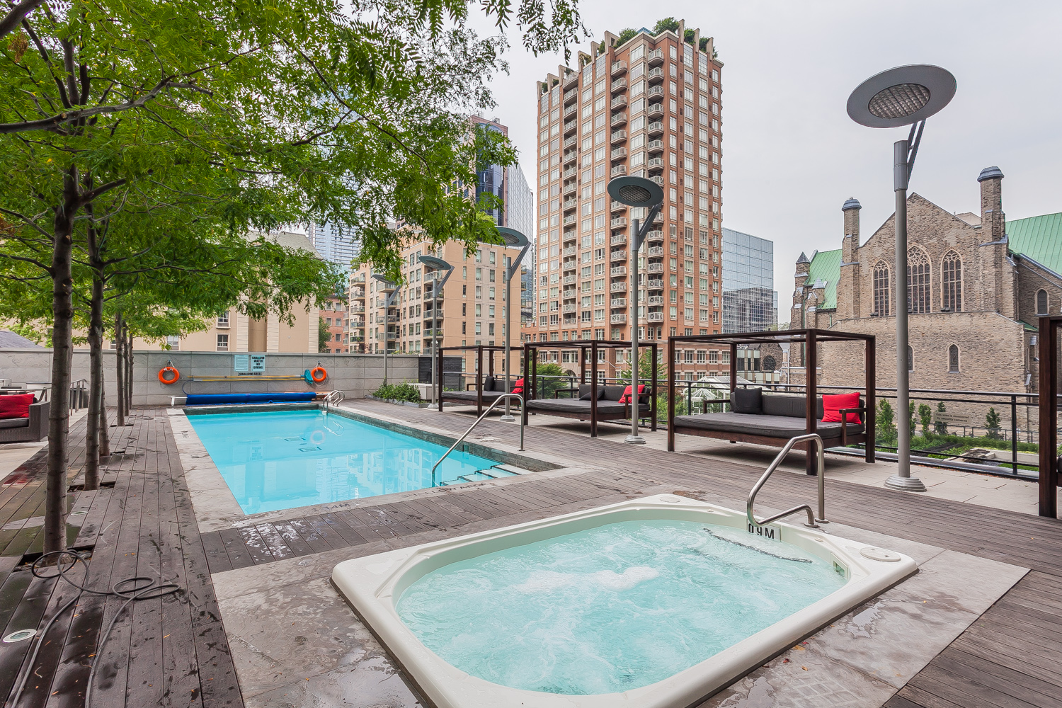 19. Amenities - Pool.jpg