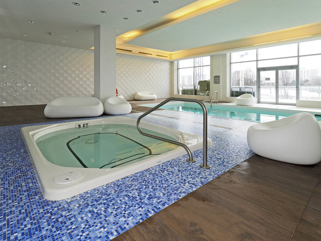 pool.jpg