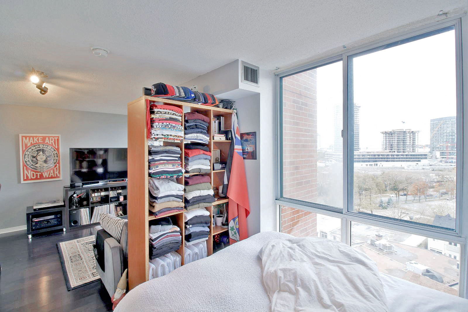 05 - 801 King Street West 907 - Bedroom 2.jpg
