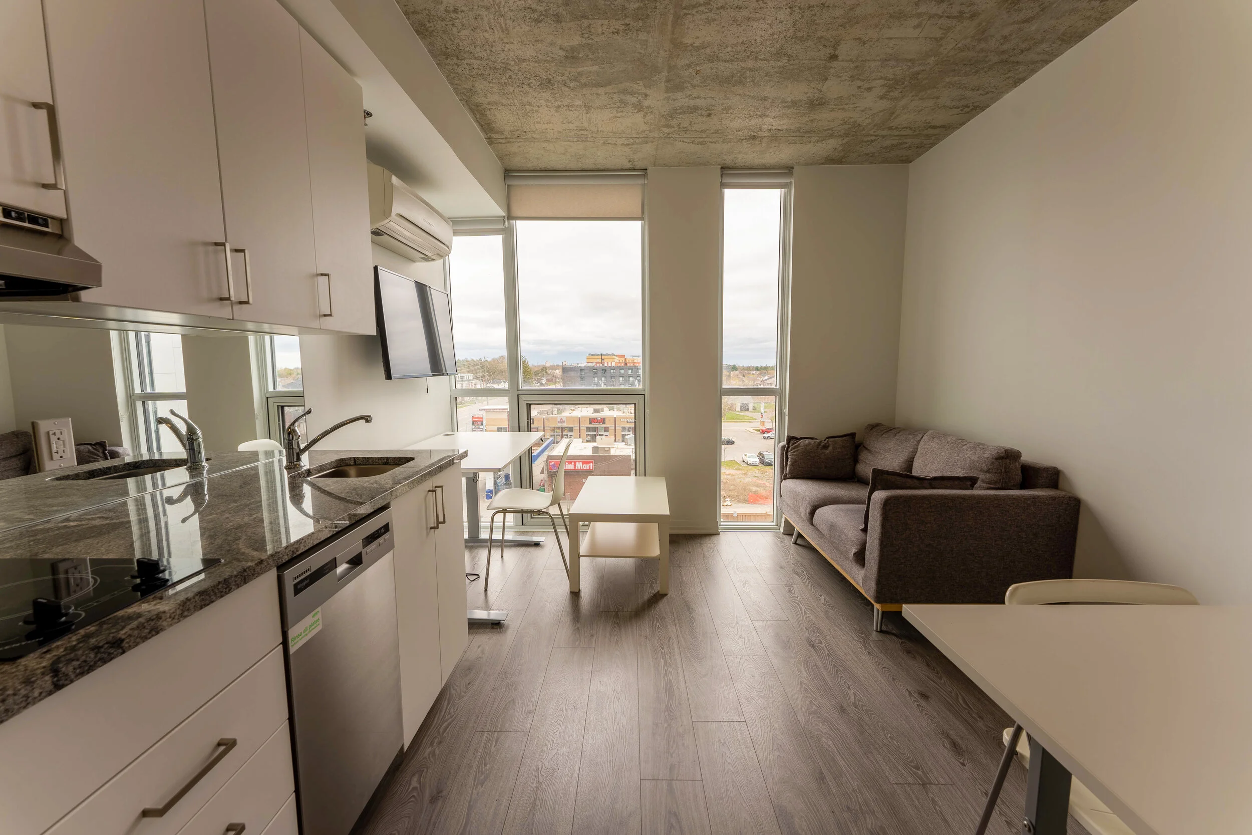 LEASED: 1900 Simcoe St N #539