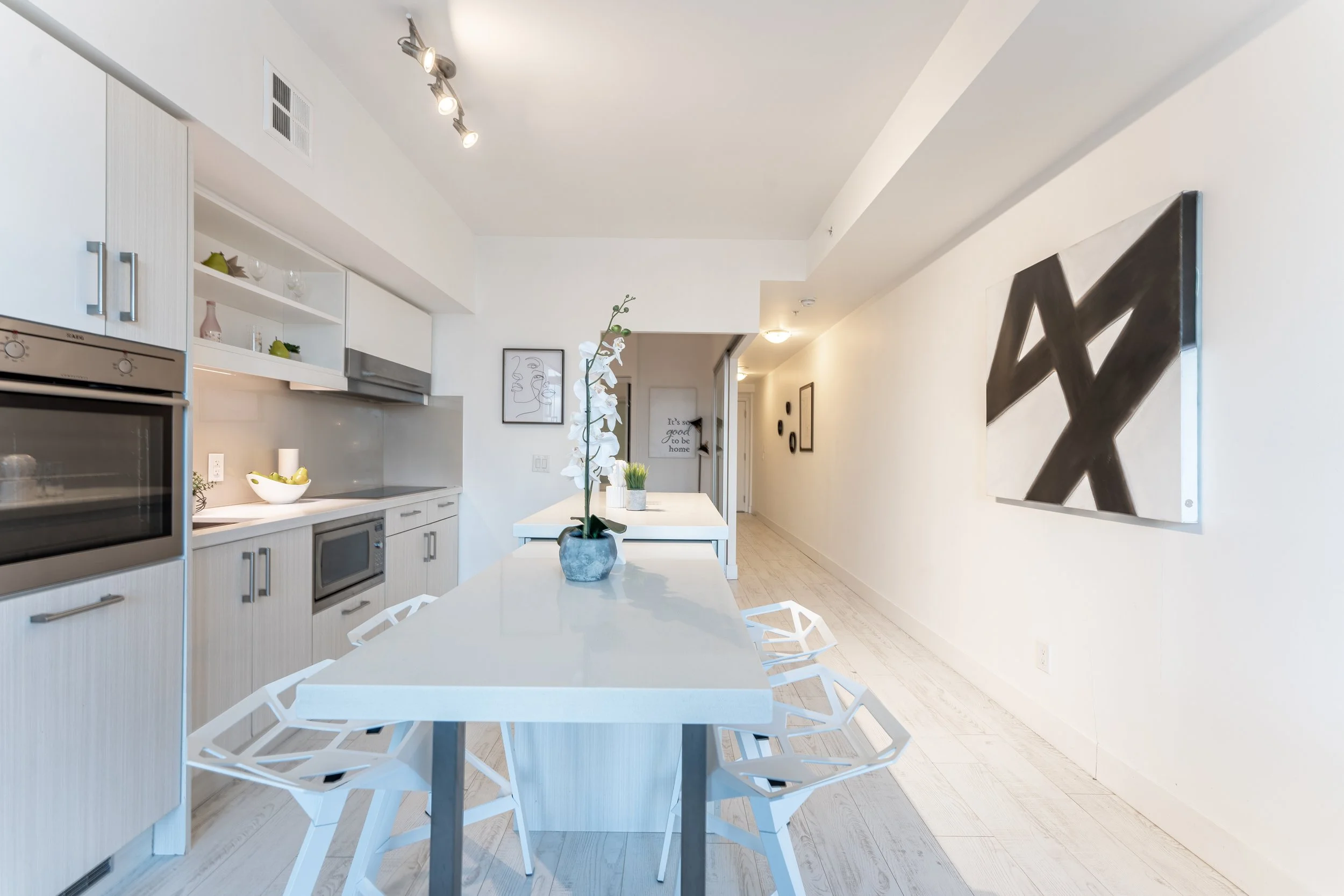 JUST SOLD: 39 Sherbourne St #1302