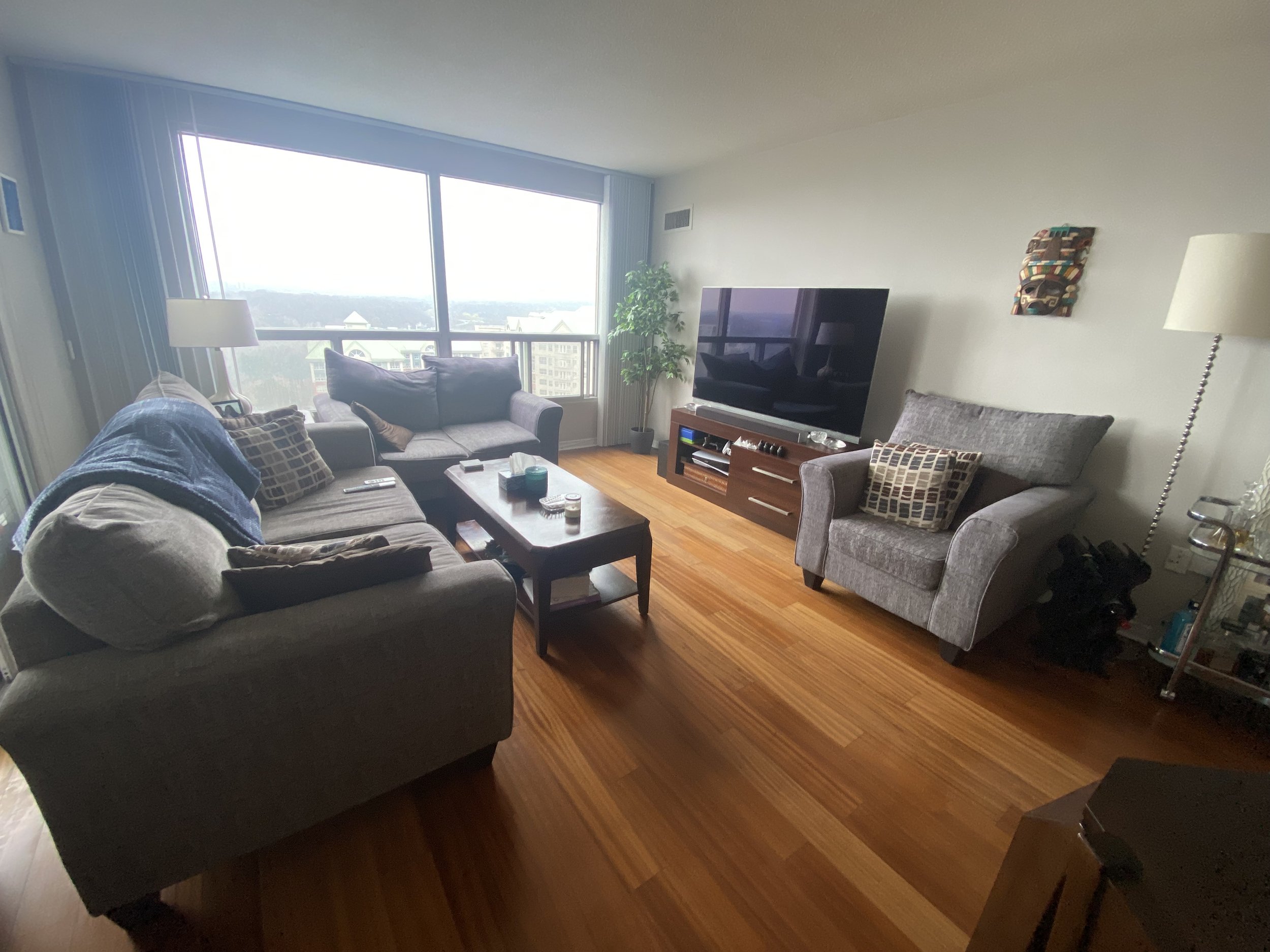 LEASED: 5 Concorde Place 1405