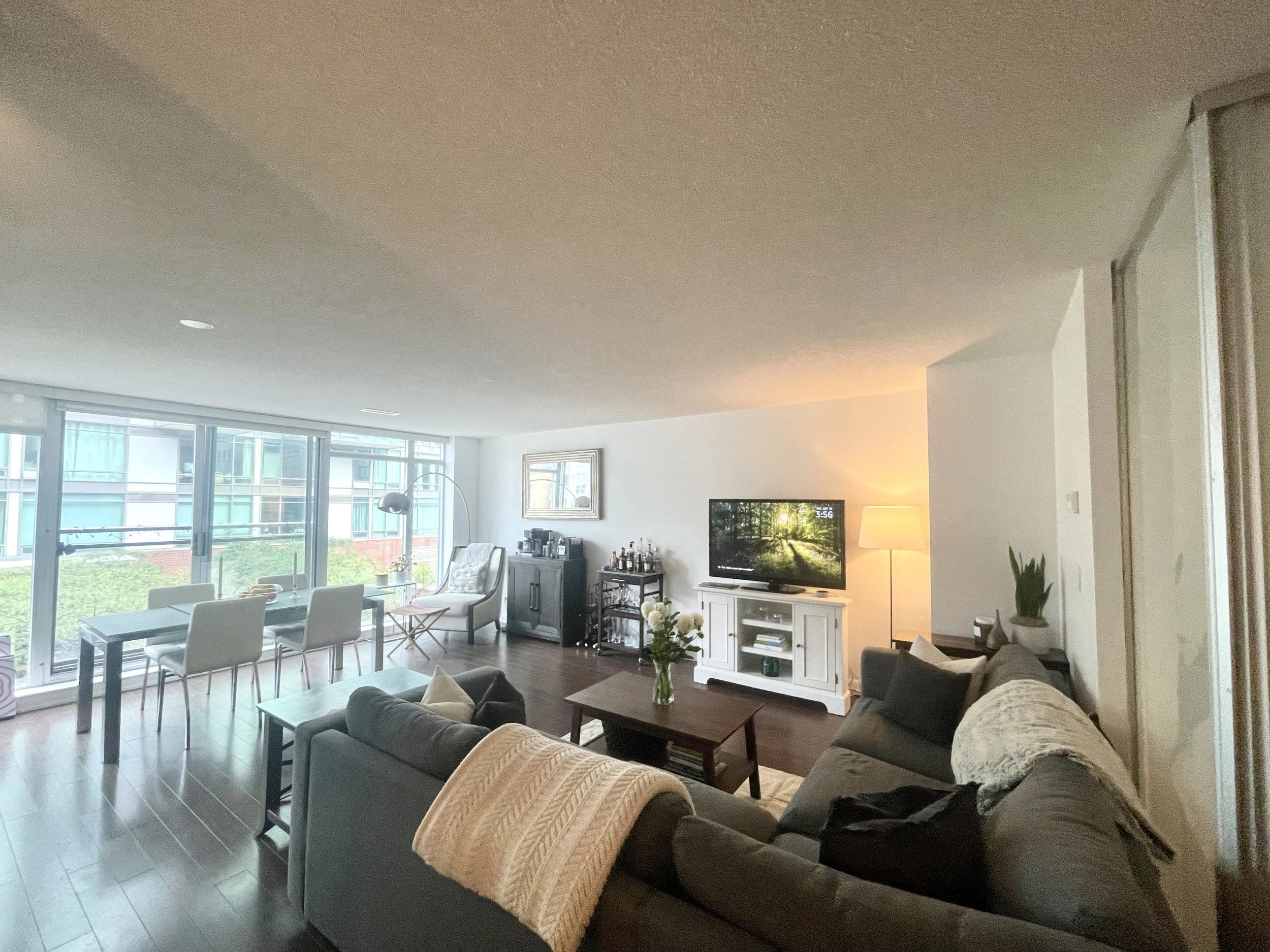 LEASED: 205 Frederick St 311