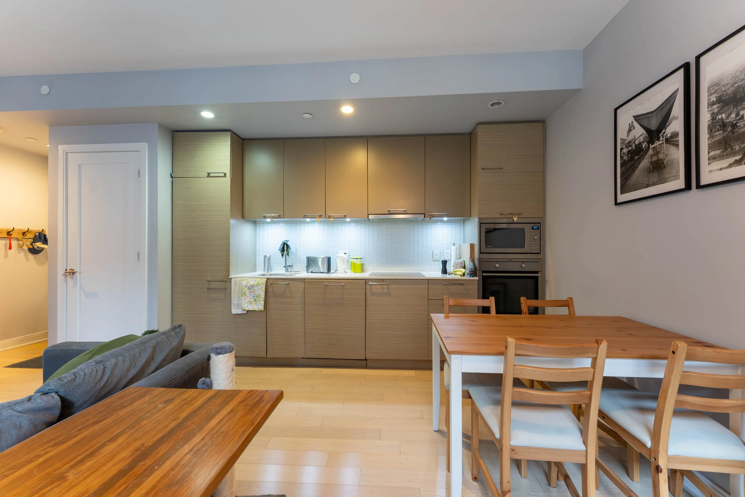 12 - DSC09221-HDR.jpg