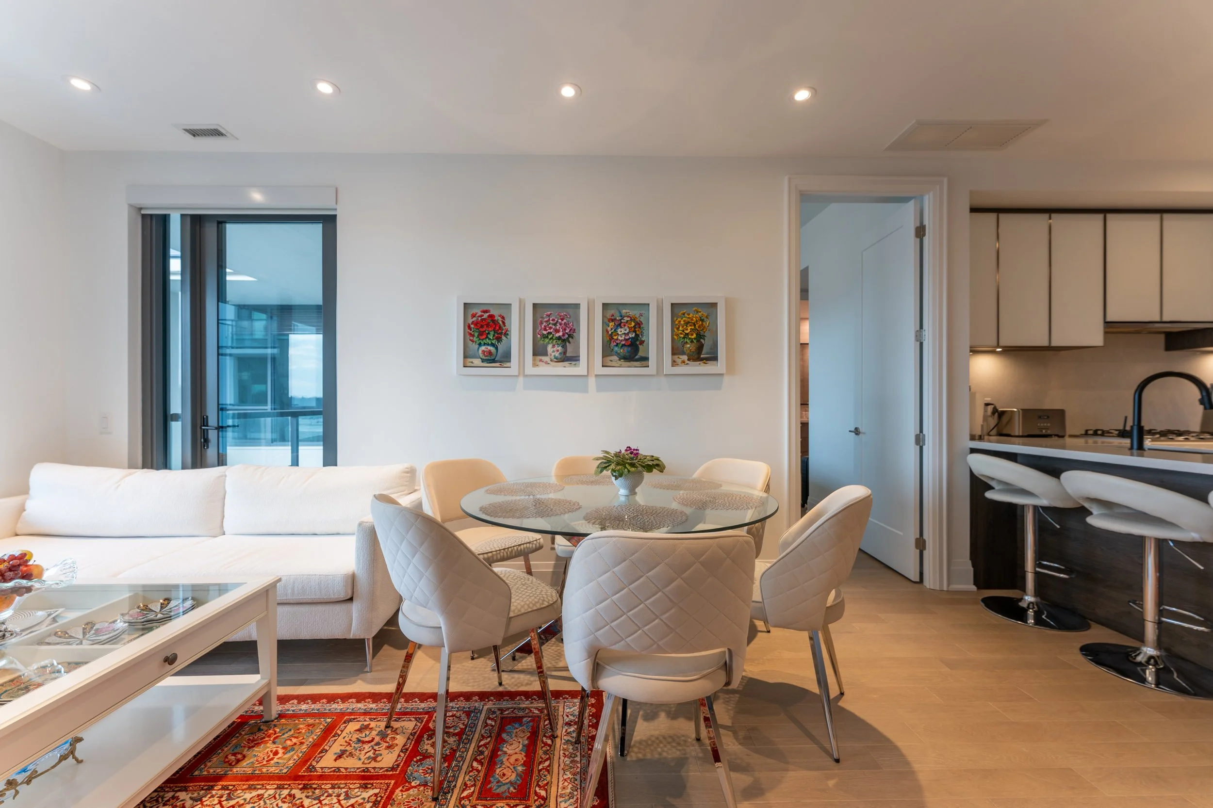 FOR SALE: 280 Howland Ave GPH32