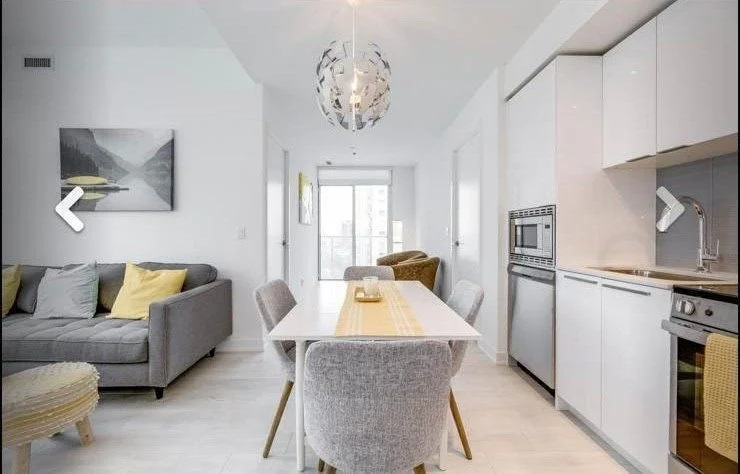 FOR LEASE: 501 Yonge Street #805
