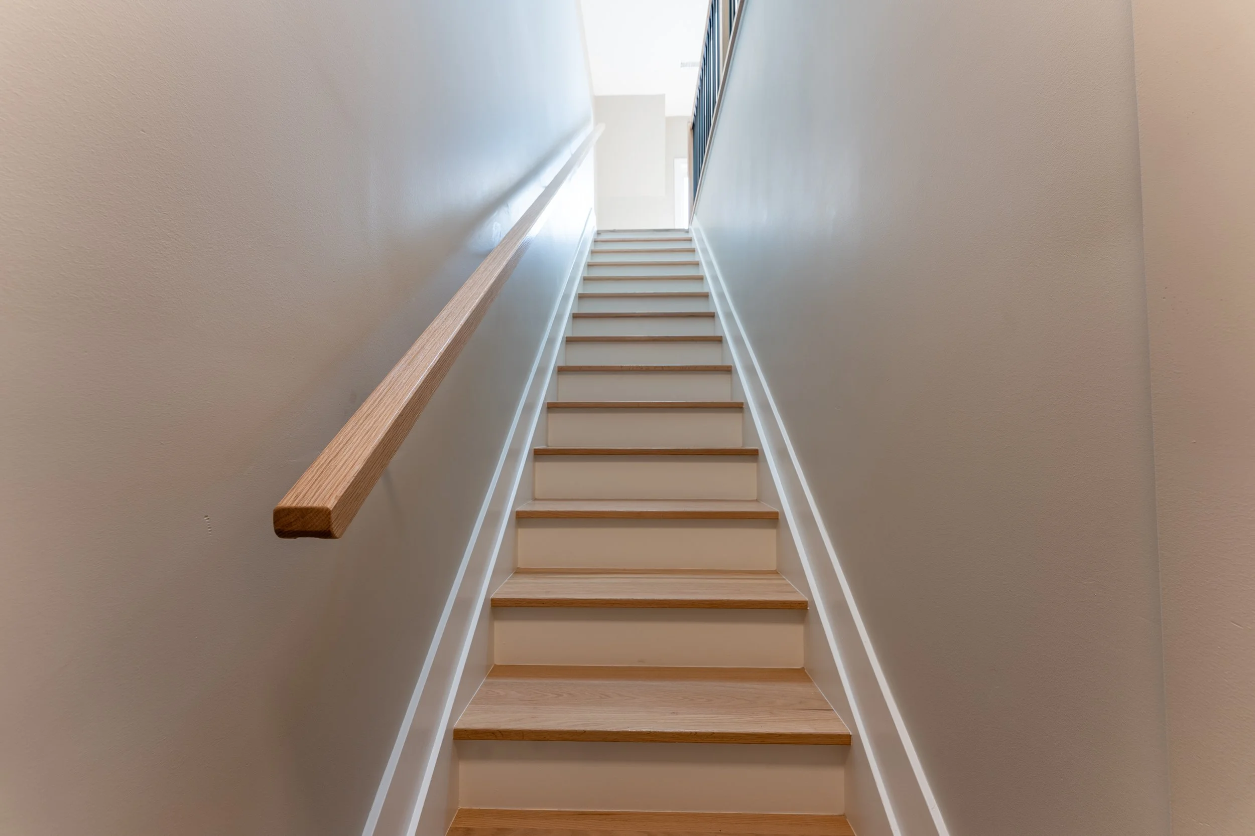 12 - DSC01245-HDR.jpg
