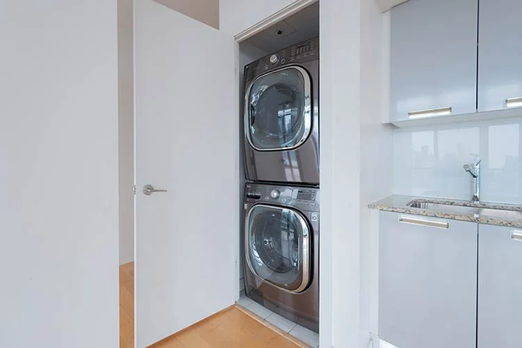 046-In-Suite-Laundry.jpg