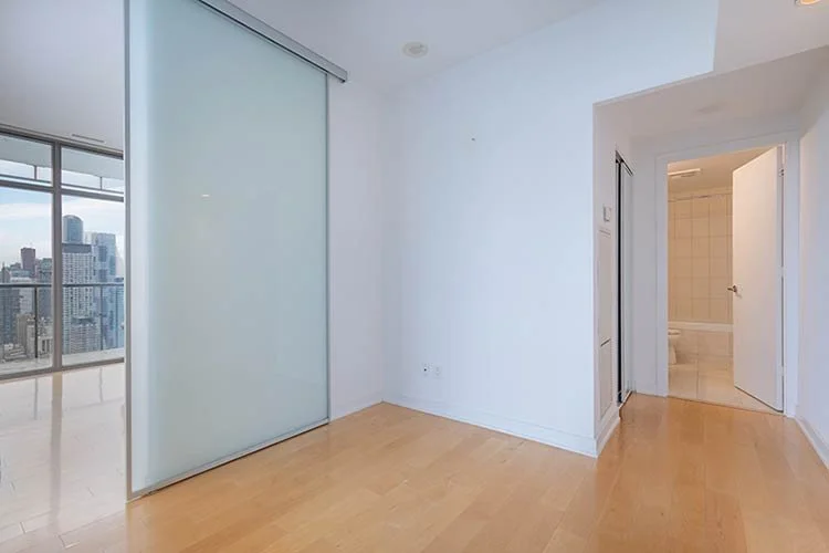 035-With-a-Sliding-Privacy-Door.jpg