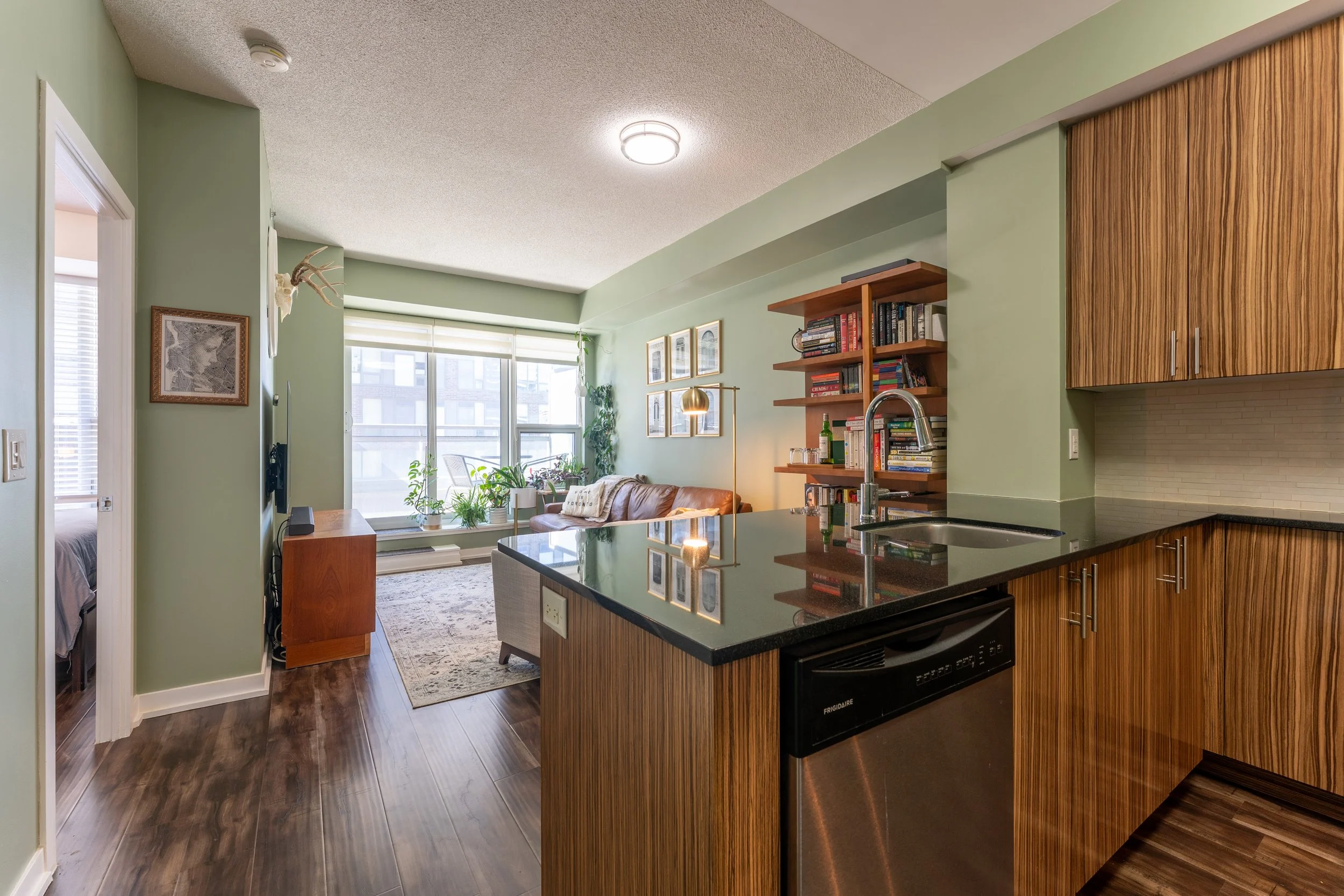 FOR LEASE: 225 Sackville Street 507