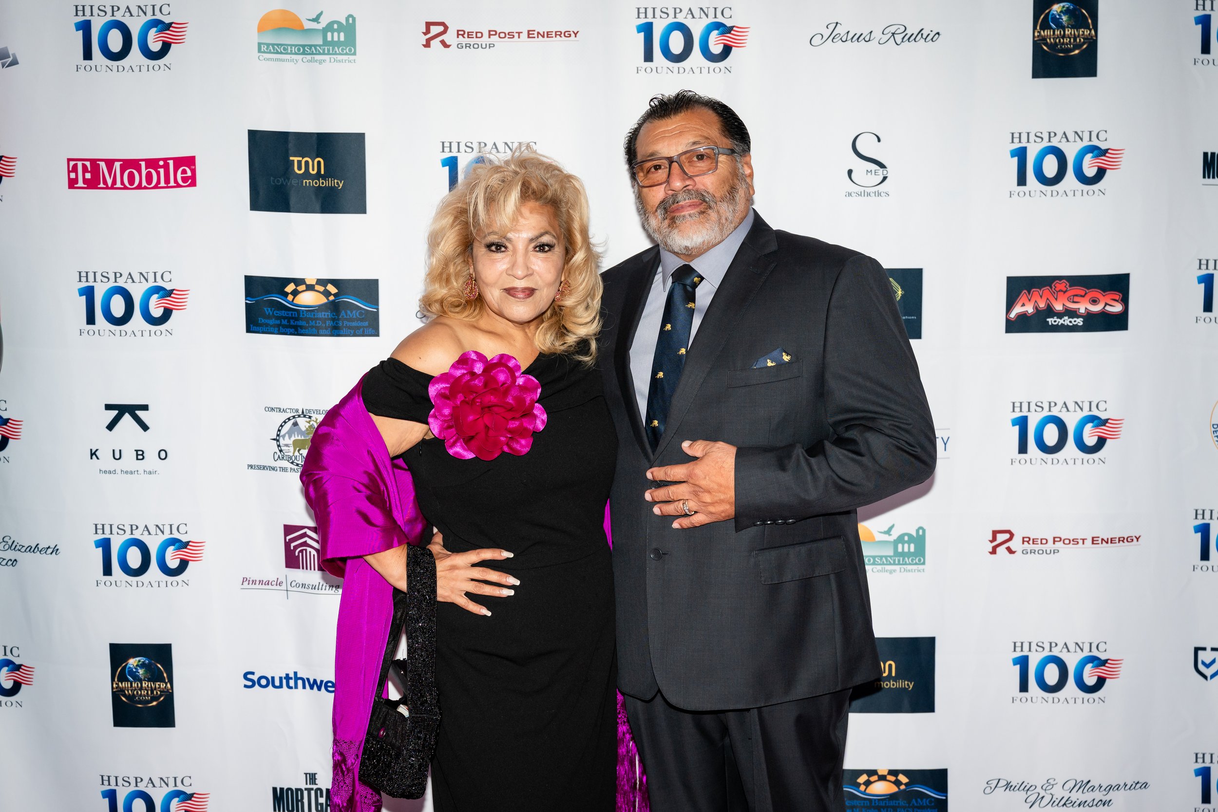 Hispanic100-111.jpg
