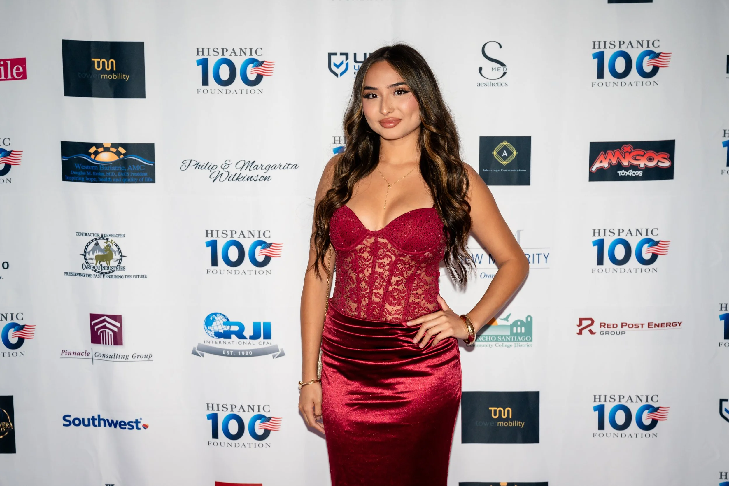 Hispanic100-161.jpg