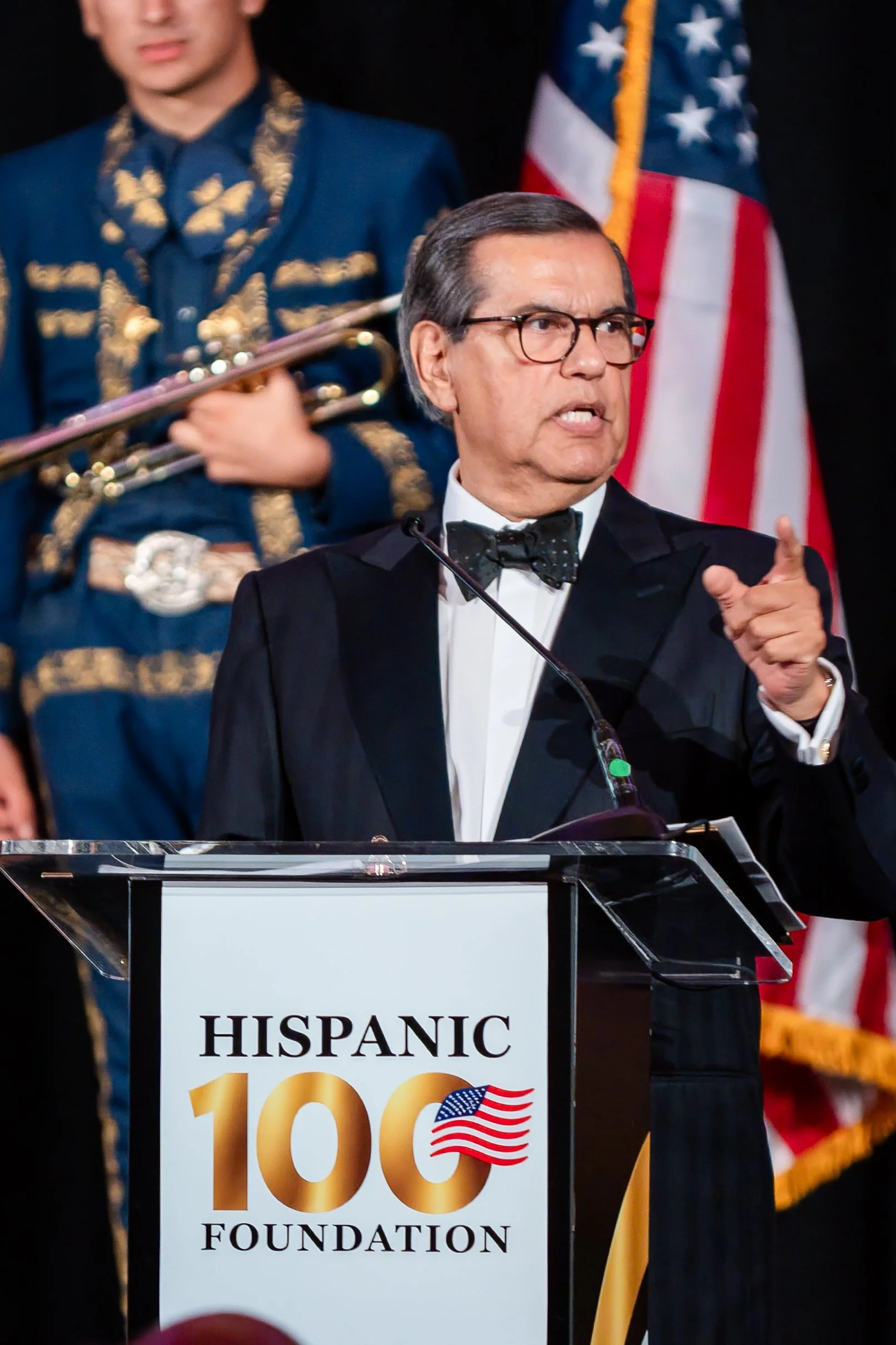 Hispanic100-450.jpg