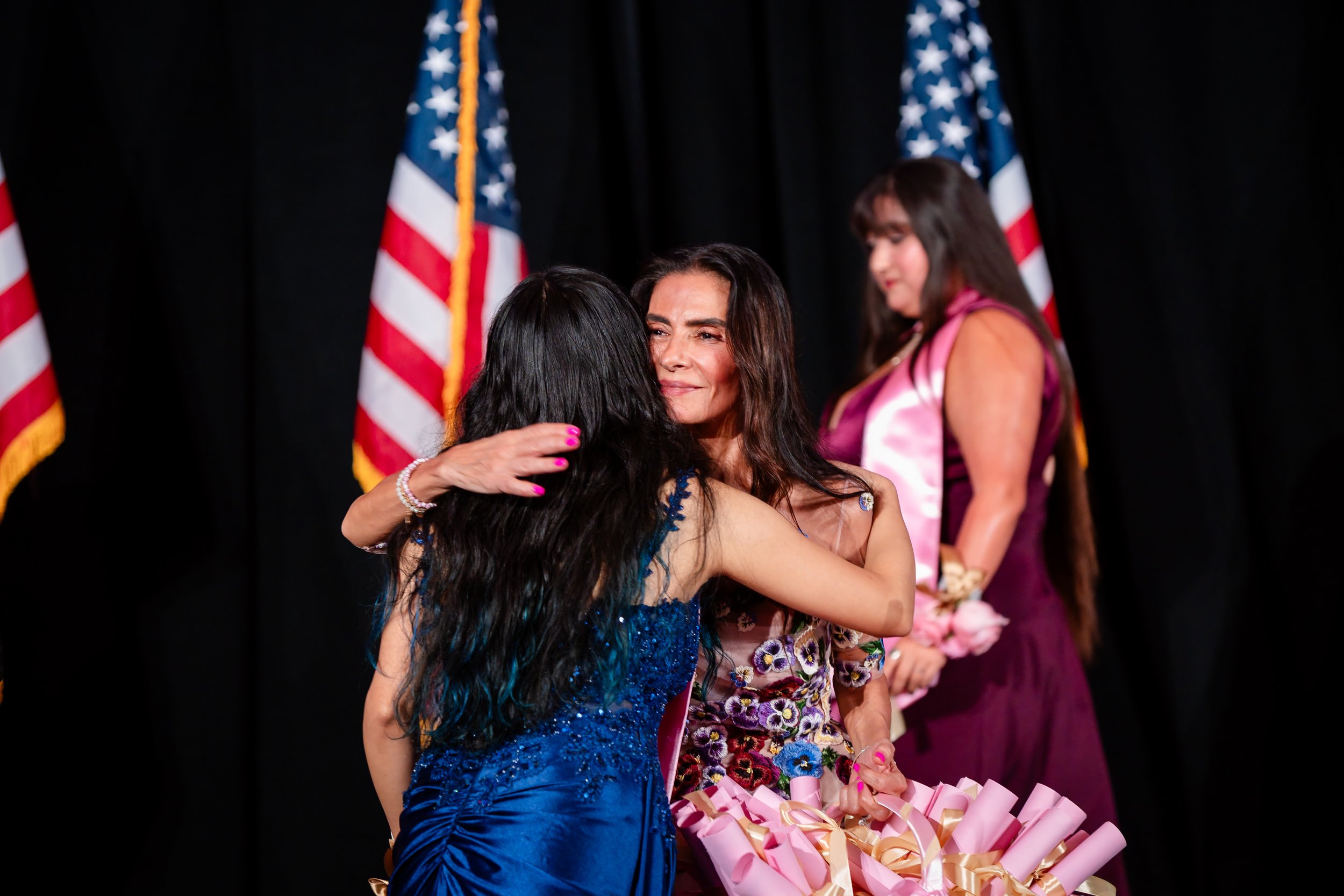 Hispanic100-532.jpg