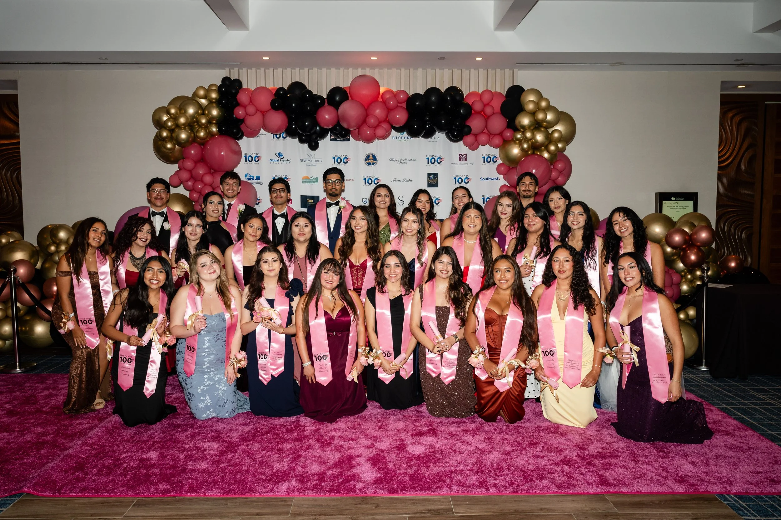 Hispanic100-576.jpg