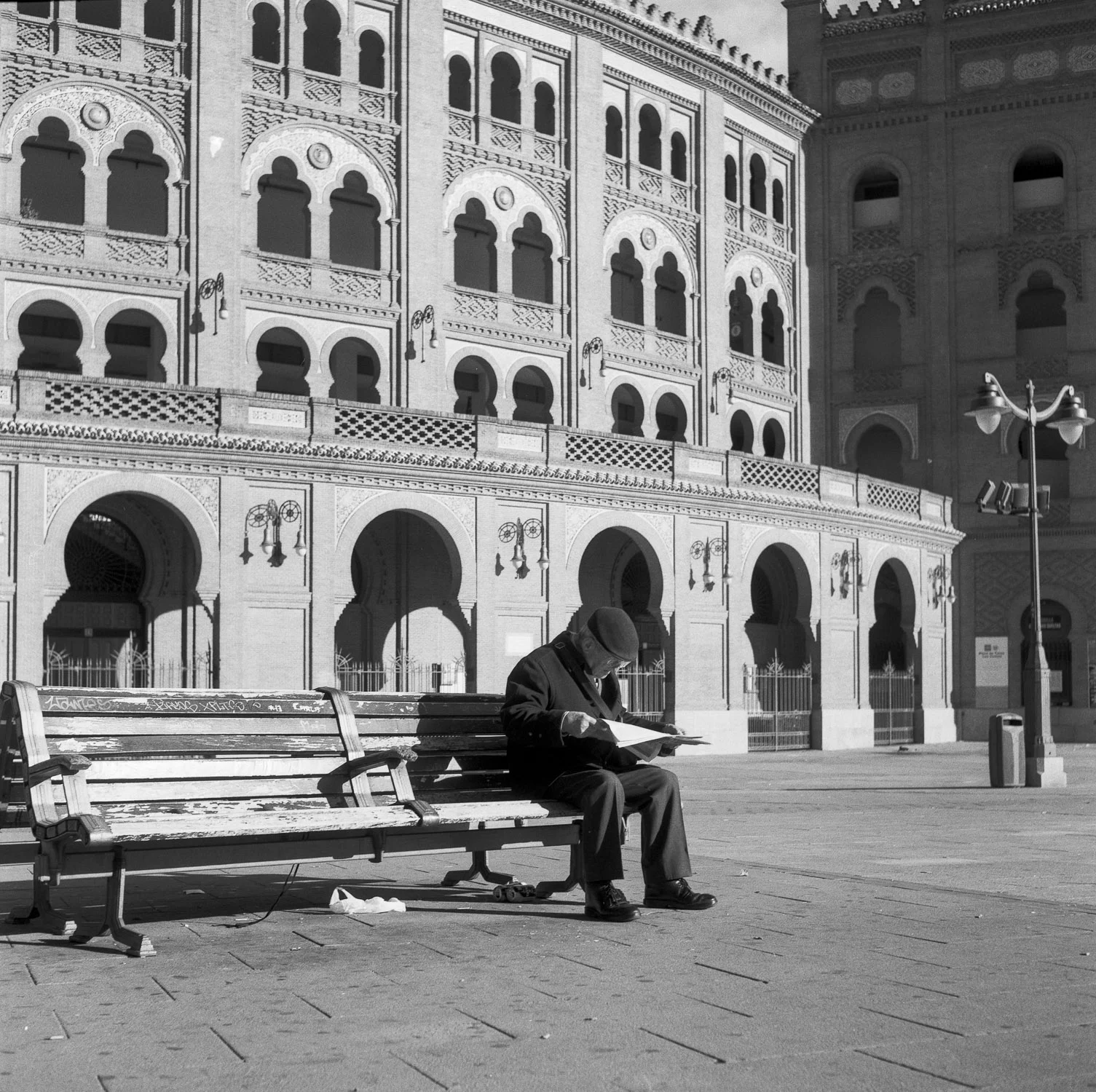 MadStreetbw17.jpg