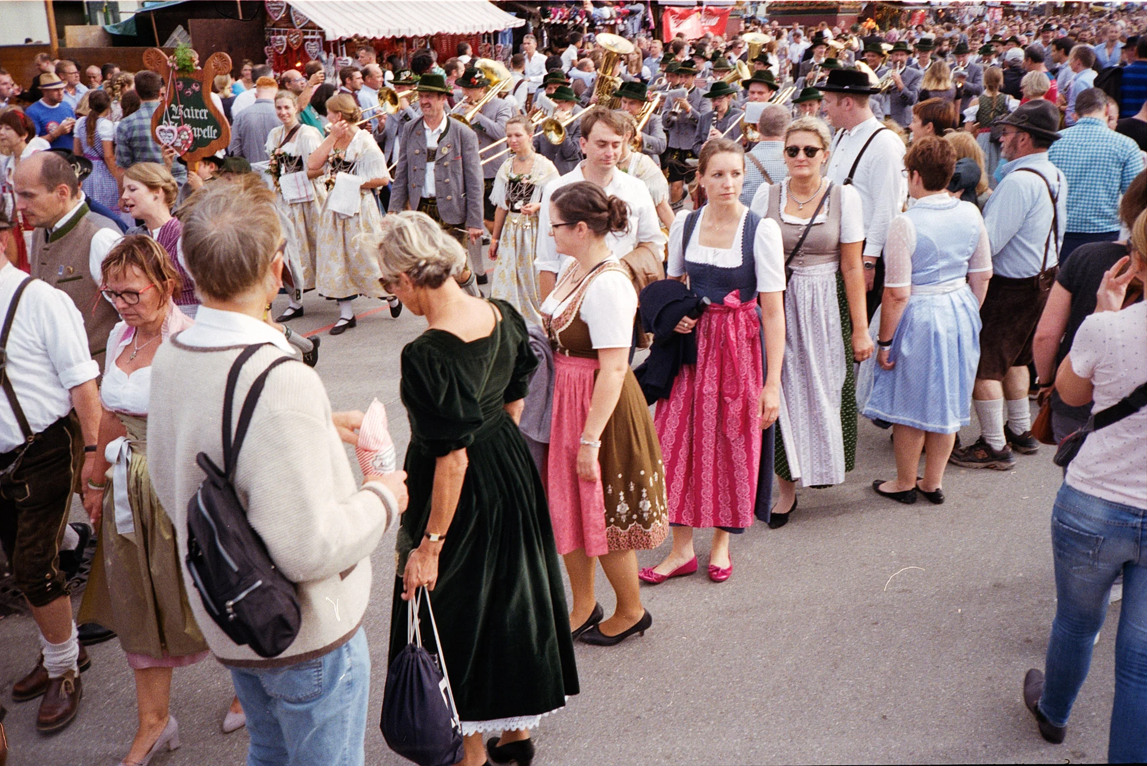 Okto87.jpg