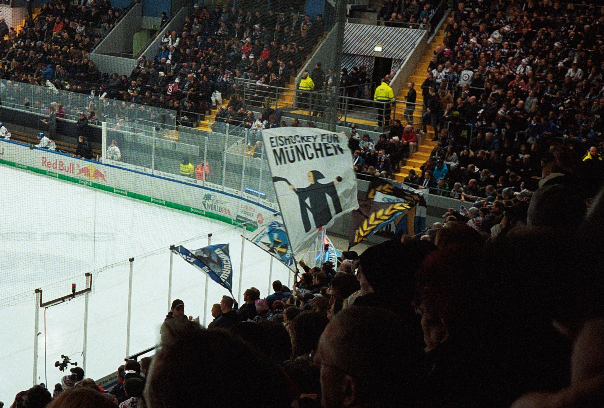 Hockey23.jpg