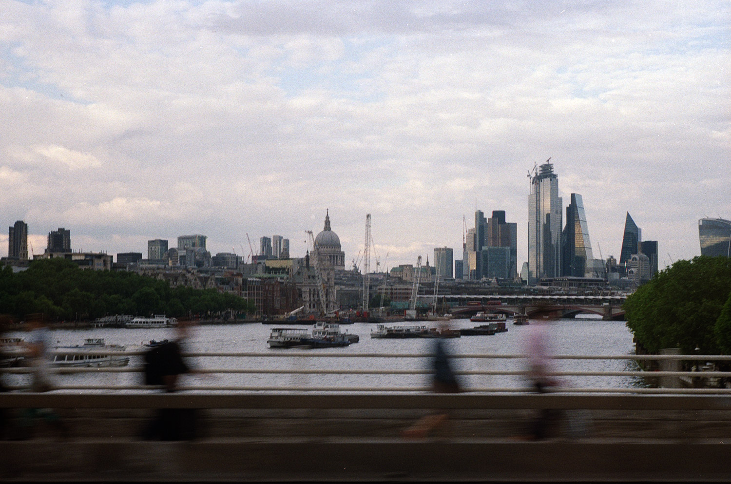 LondonPro3.jpg