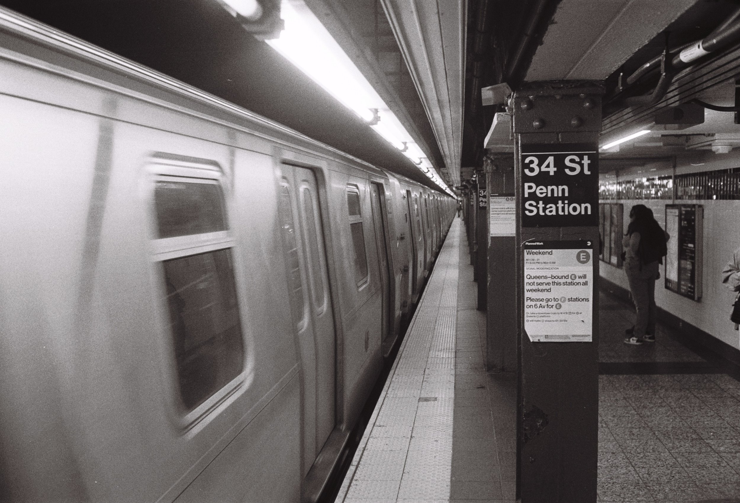 R1-04737-0017.jpg