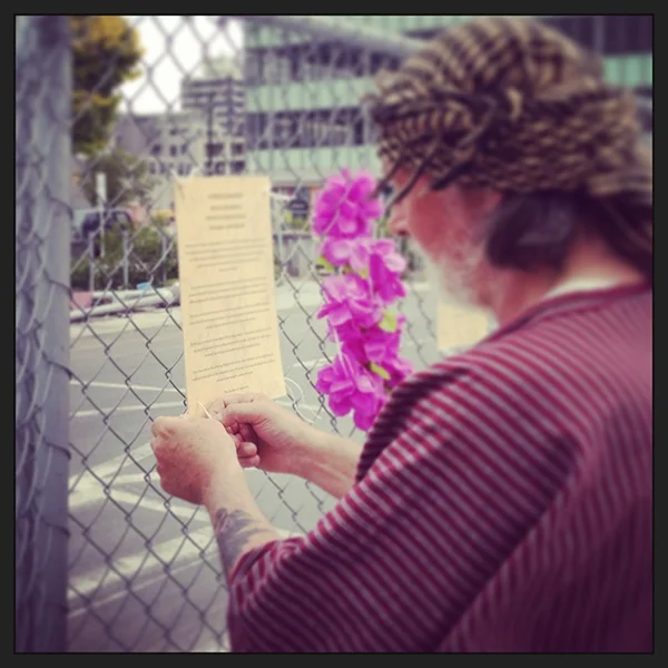  The area around the Cathedral has been sealed for safety reasons. This self-procalimed  Prophet of Canterbury  advocates for the opening of the Red Zone. 