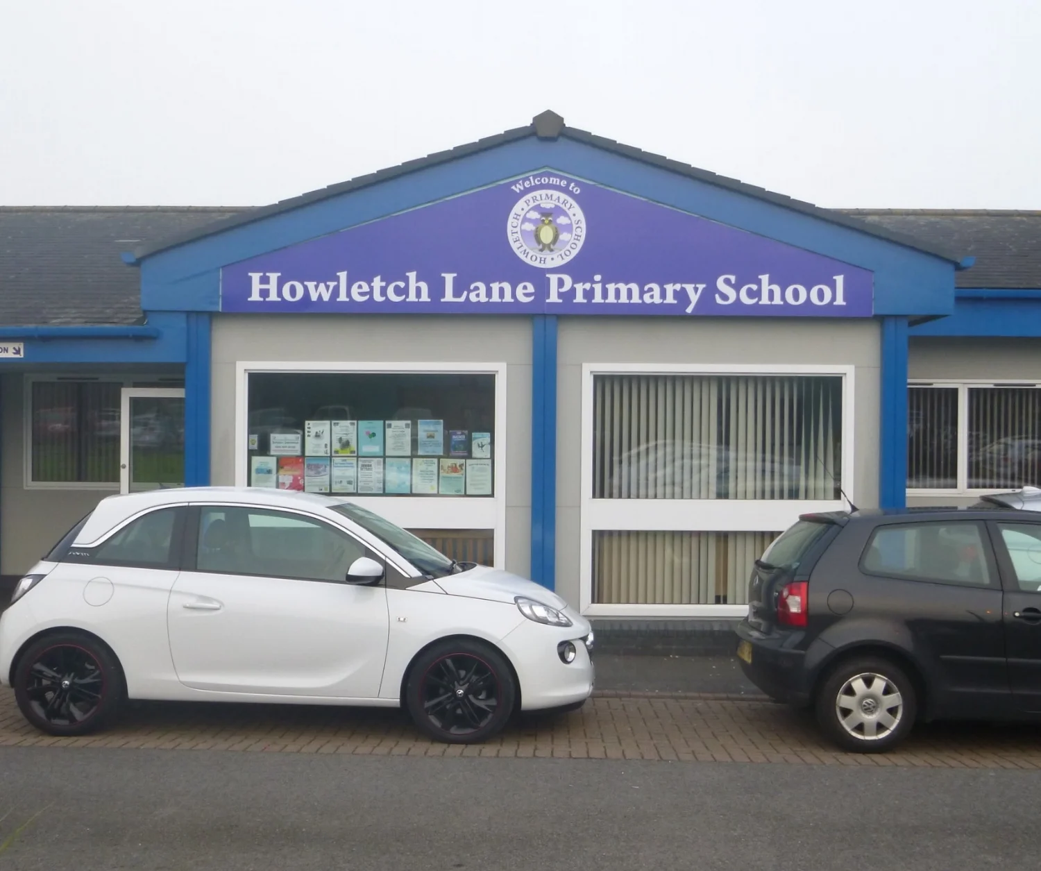 Howletch Lane Primary School Fascia Sign