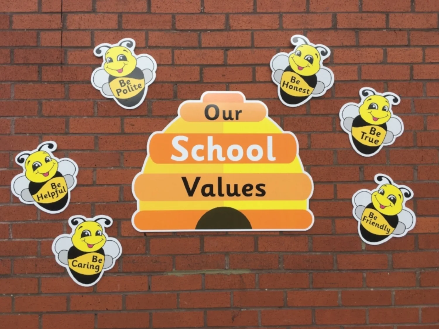 Bee good children's playground sign 
