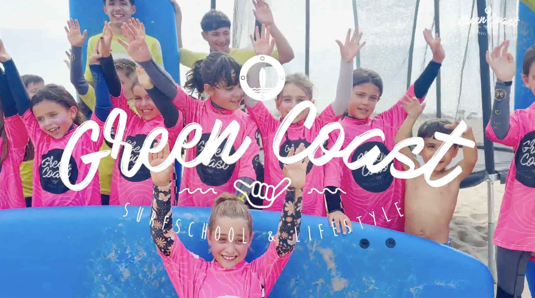 🎂🏄‍♀️ Festa de Aniversário na GreenCoast Surf School | A Melhor Experiência para Crianças em Espinho