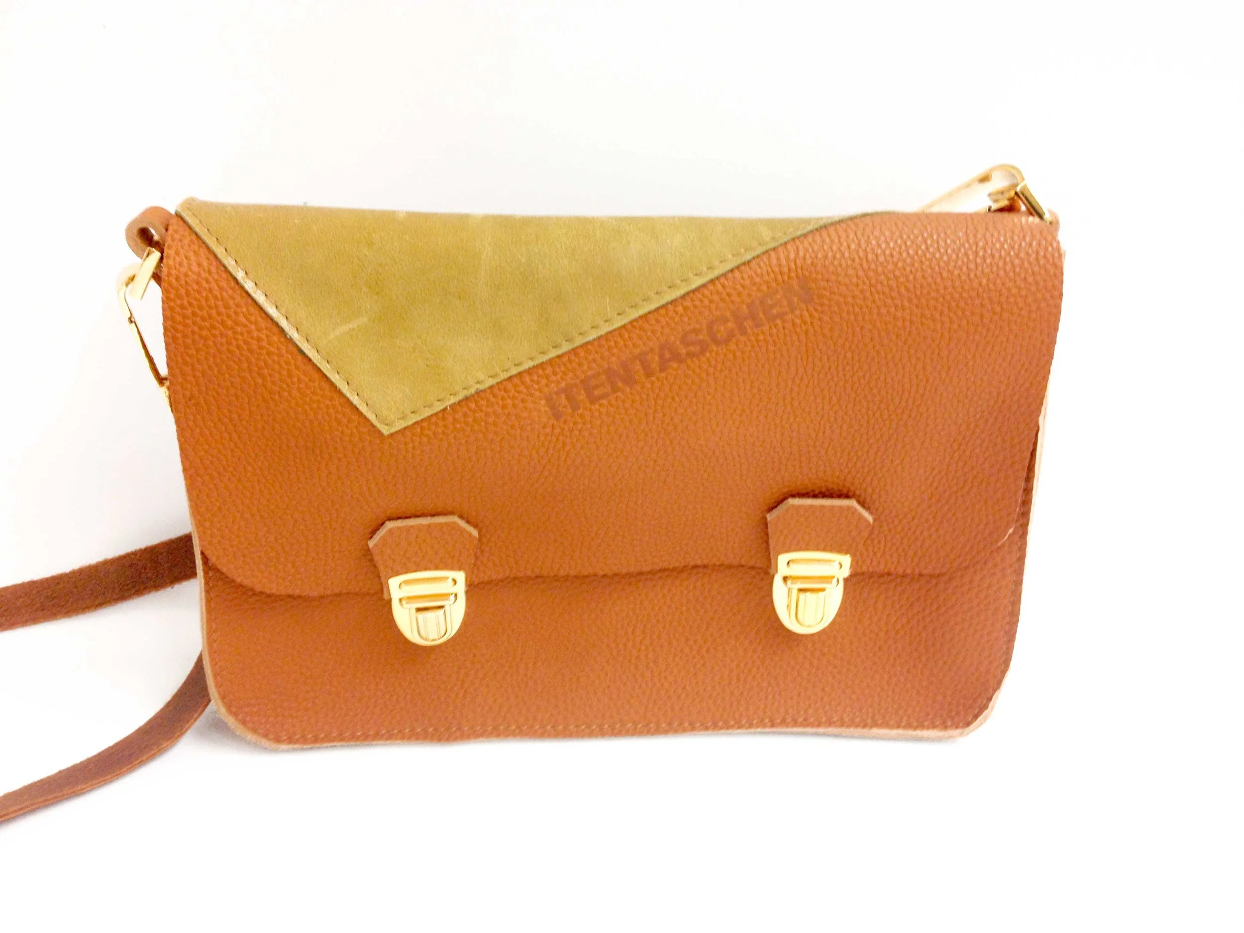 CAMEL/BEIGE