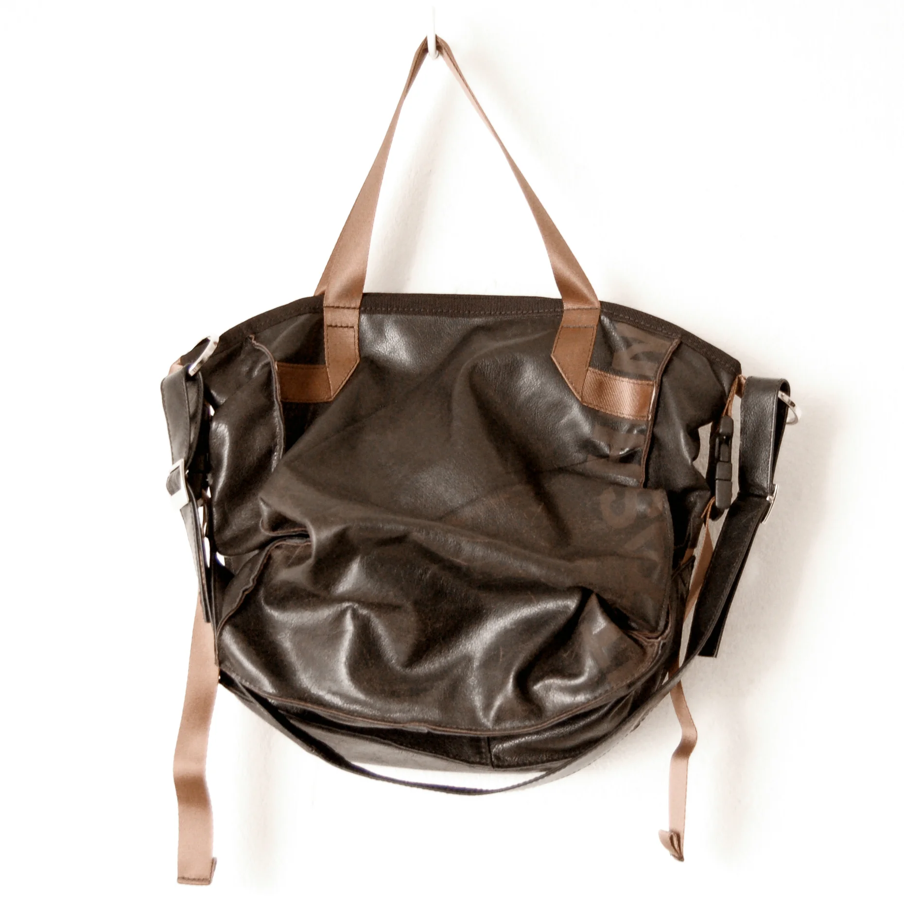 WEB_Black-Brown-C.jpg