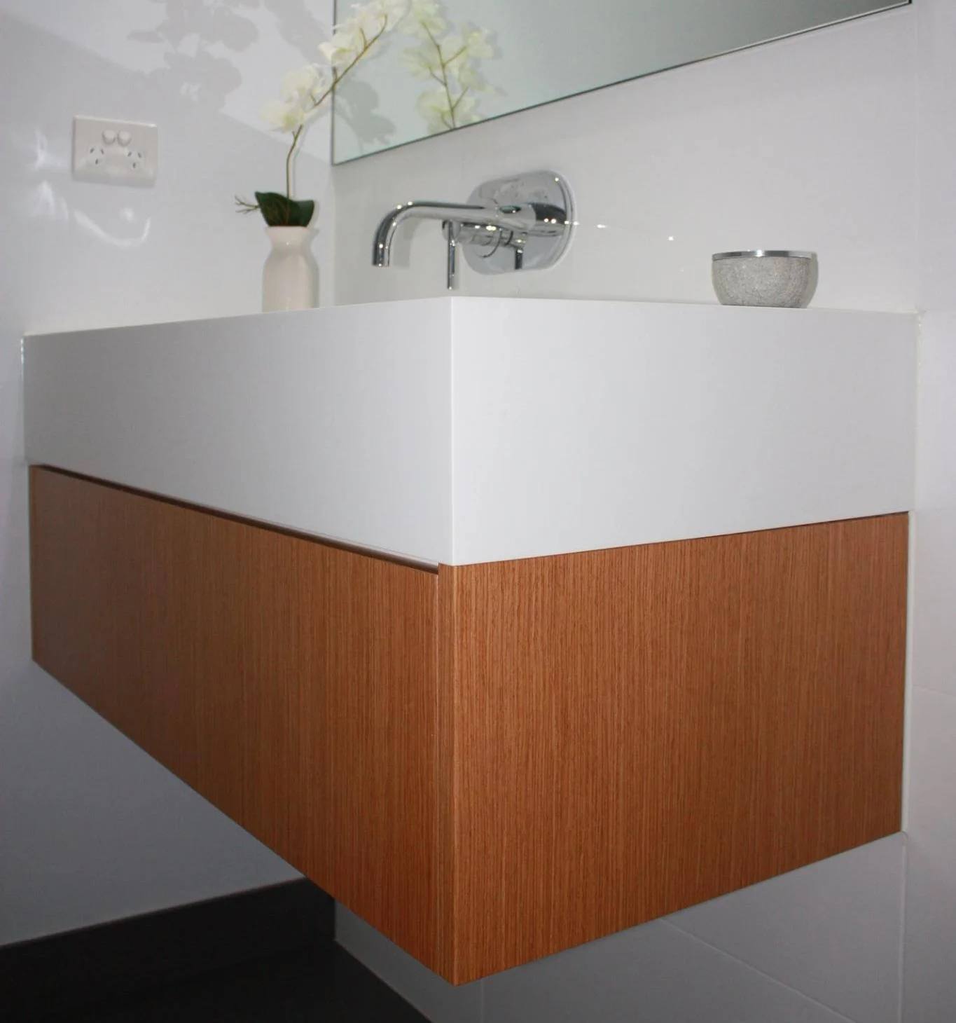 Scandi-Floating-vanity.jpg