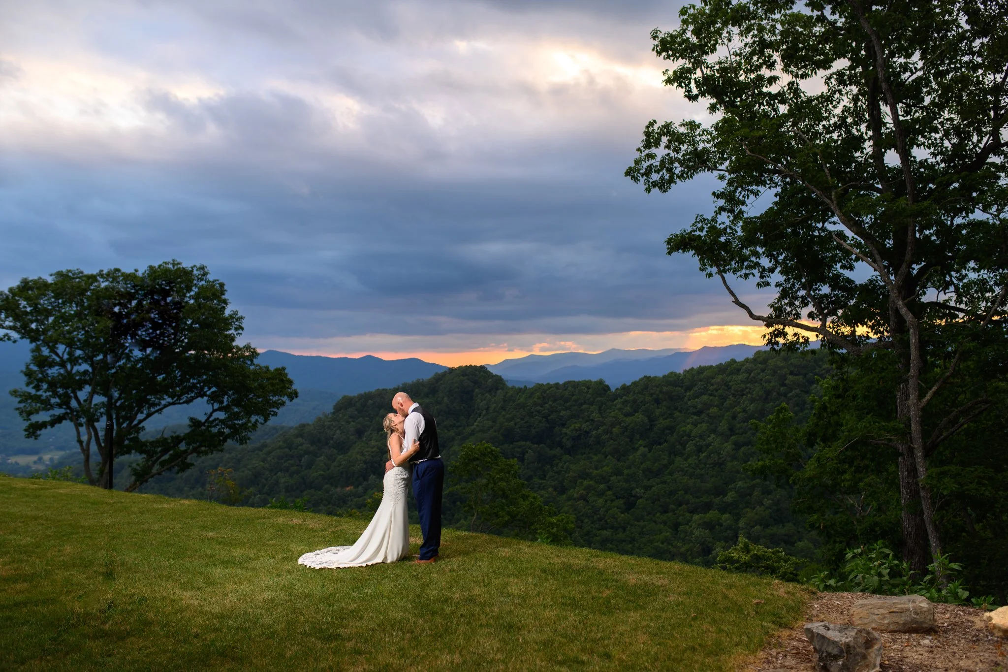 Asheville wedding photographer-428.jpg