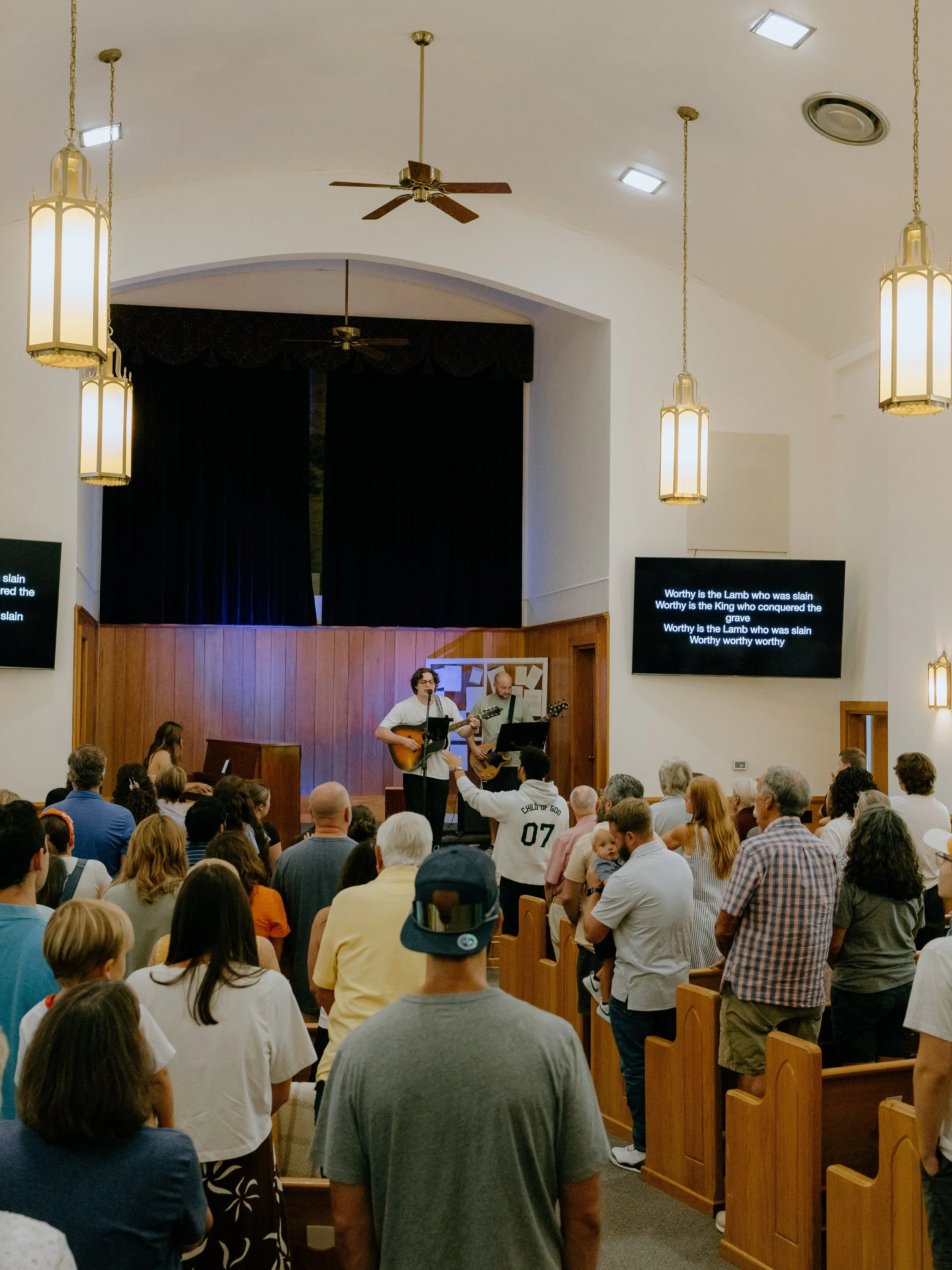 Thorn Grove Christian Church&rsquo;s Homecoming is THIS SUNDAY!!!! 

There will be a potluck- style lunch after church! Feel free to bring a side, drink, or a dessert 🙌

No matter if it will be your very first time or if you&rsquo;ve been coming to 