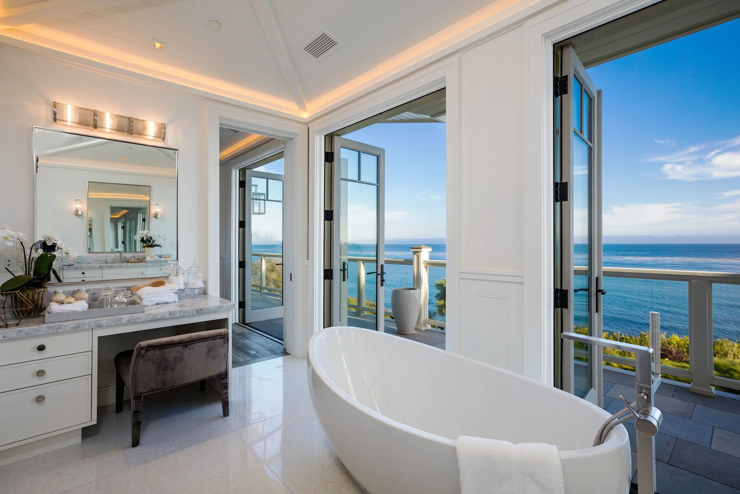 33740PCH038.jpg