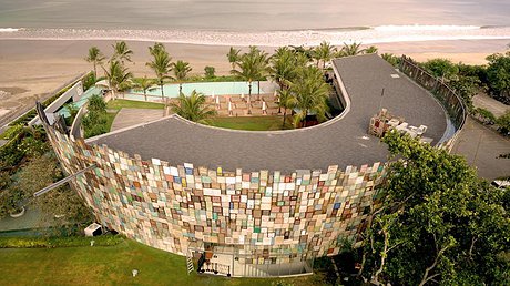 Potato Head Beach club (left), and pre-beach club getting ready for NYE (right). Photo from Larch Studio .