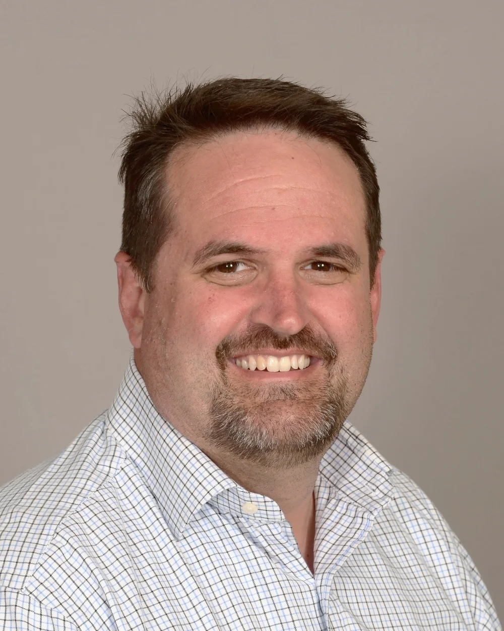 WHITE, REV. MARK ; STUDENTSFAMILIES.jpg