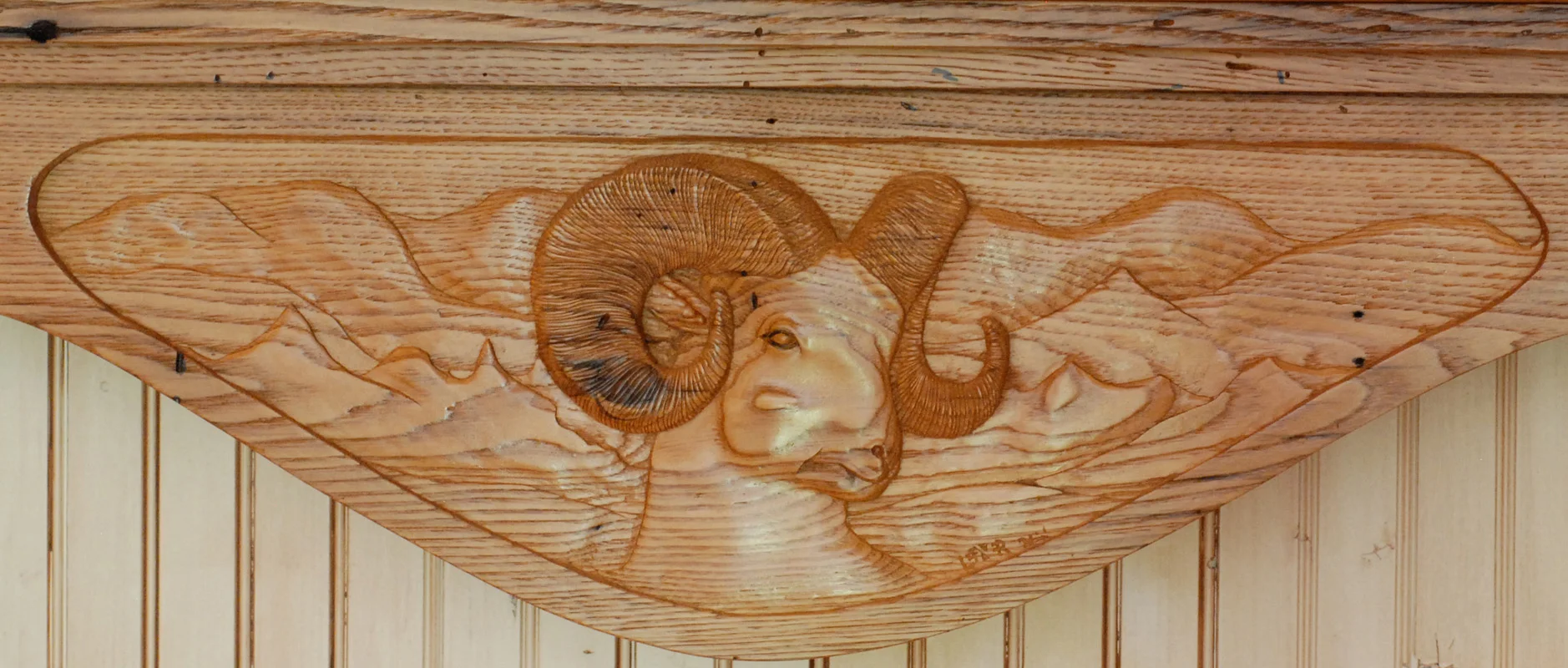 Panel for private library