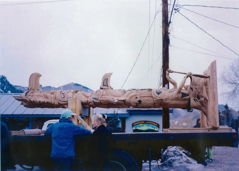 Hartman Totem   22' tall Honuran Mahogany and Ebony wood totem.  Private Commission