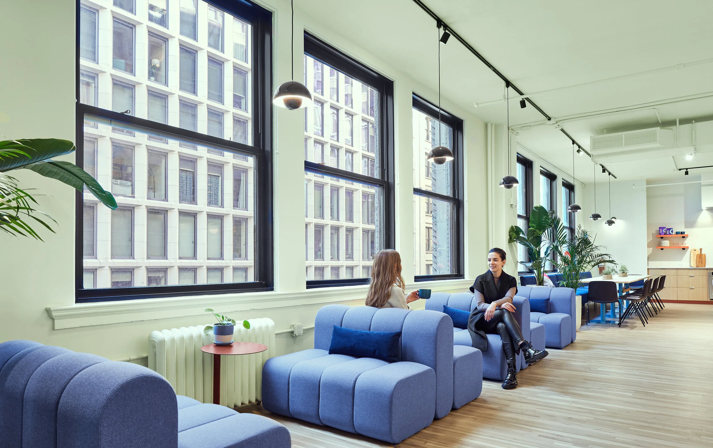 HUNGRYROOT — FLOAT