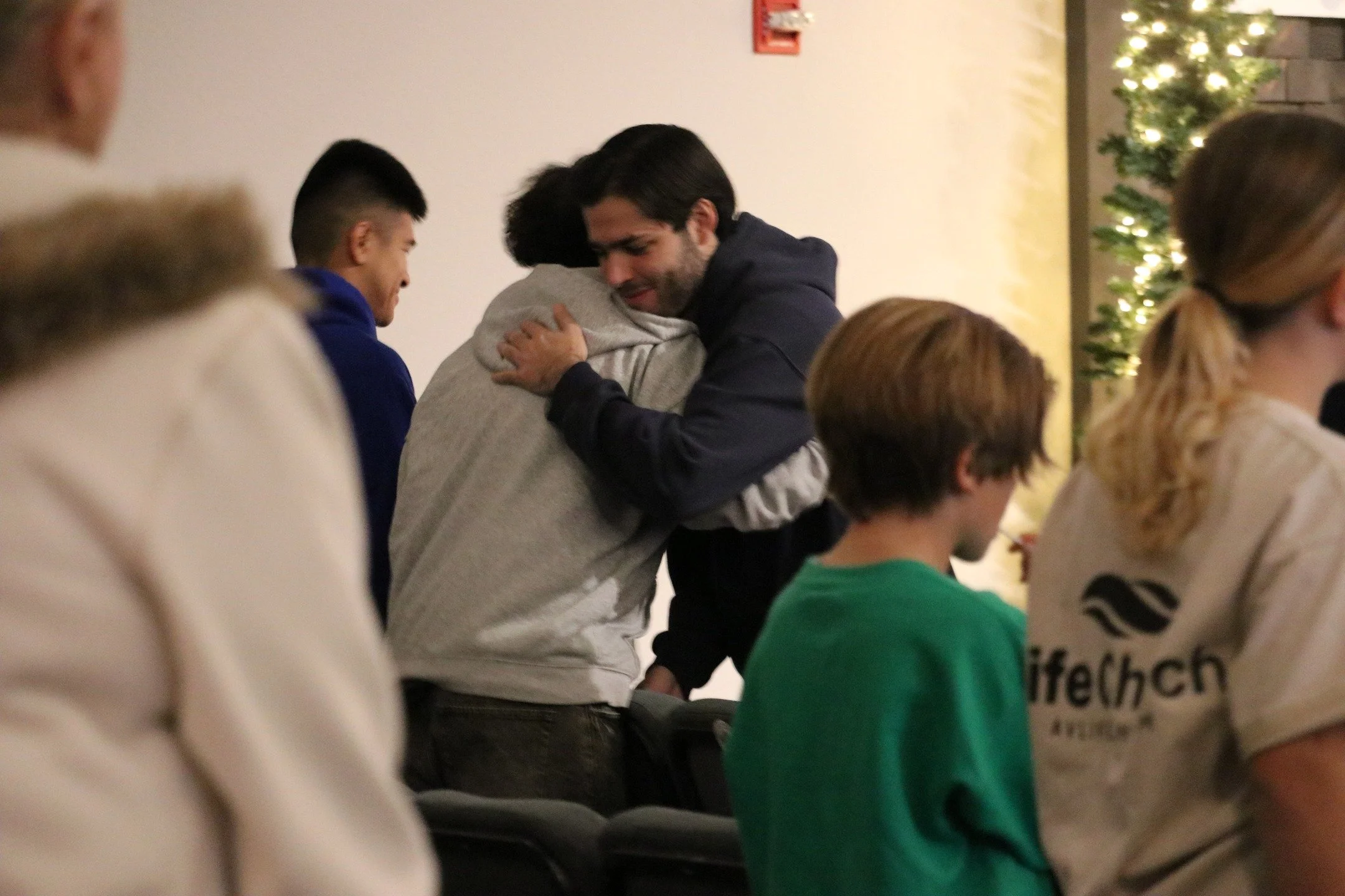 What a beautiful way to close out 2025, Life Church. ✨
 This last Sunday of the year was so special and purposeful - full of worship, gratitude, the joy of doing life together, and in prayer over our community. We are incredibly thankful for what God